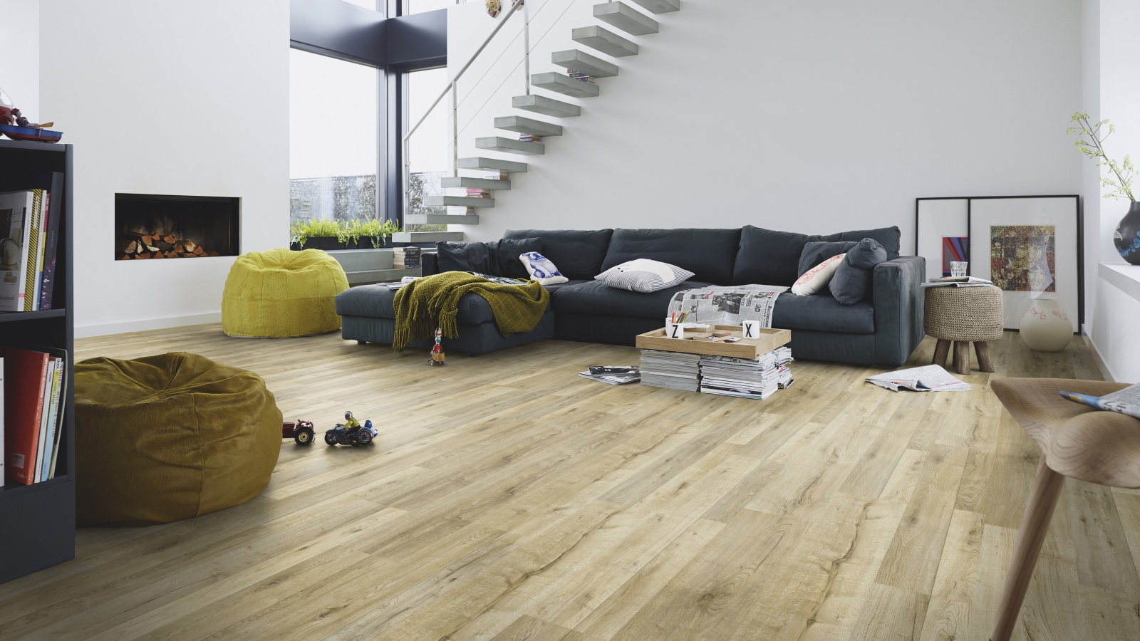 Milieubild Modernes Wohnzimmer mit Kamin - MEISTER 600015-1288198-06679