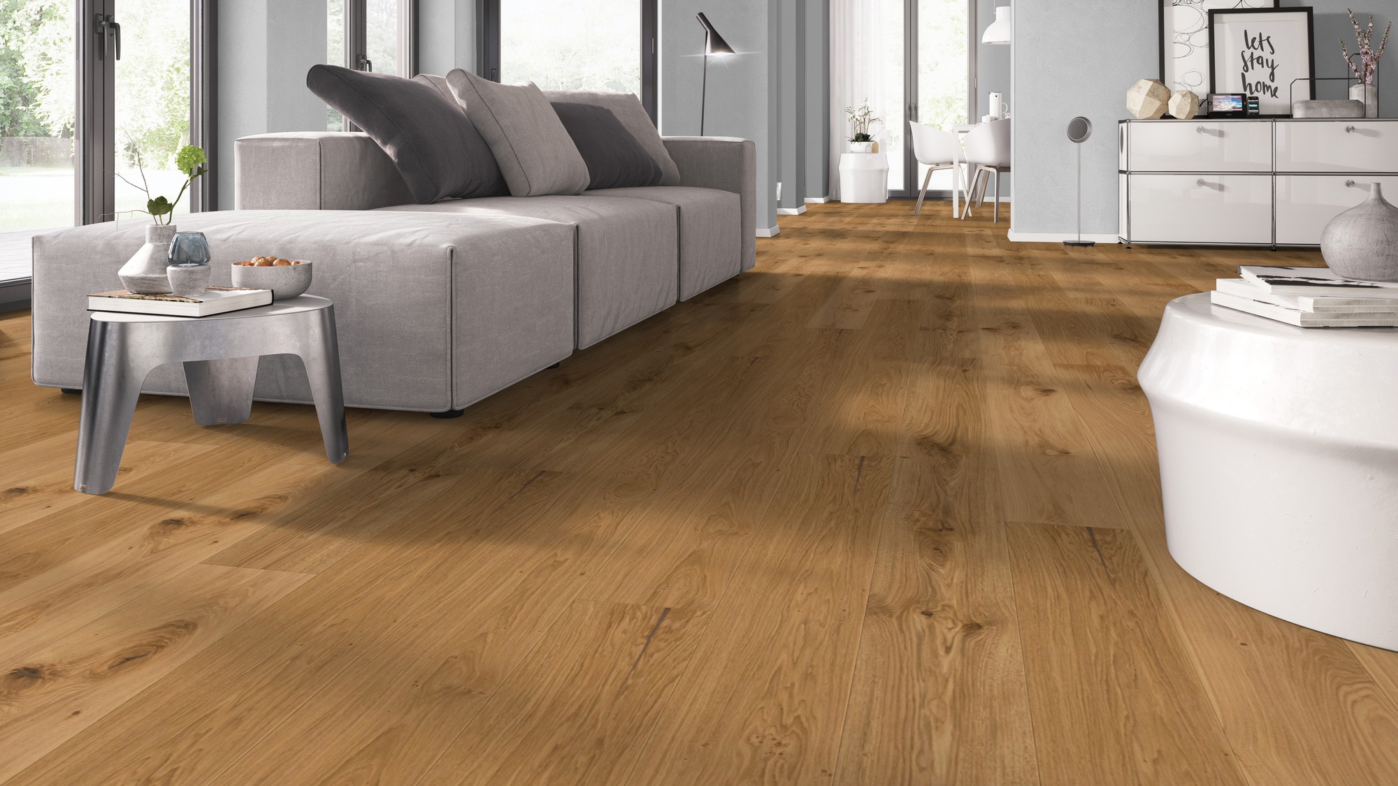Milieubild Wohnzimmer mit Sofa - bodentiefe Perspektive - Admonter Parkett FLOORs Eiche Basic Milieubild Wohnzimmer mit Sofa - bodentiefe Perspektive - Admonter 106207