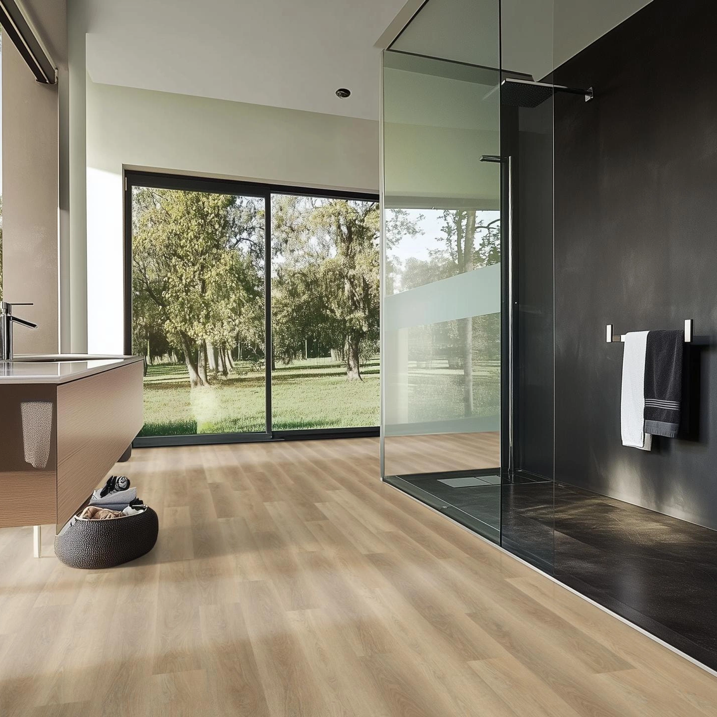 Milieubild Modernes Badezimmer mit bodentiefer Dusche - nexflor Rigid Klick-Vinyl Apollo Click Collection Thebes Oak Milieubild Modernes Badezimmer mit bodentiefer Dusche - nexflor NXF-60030-013