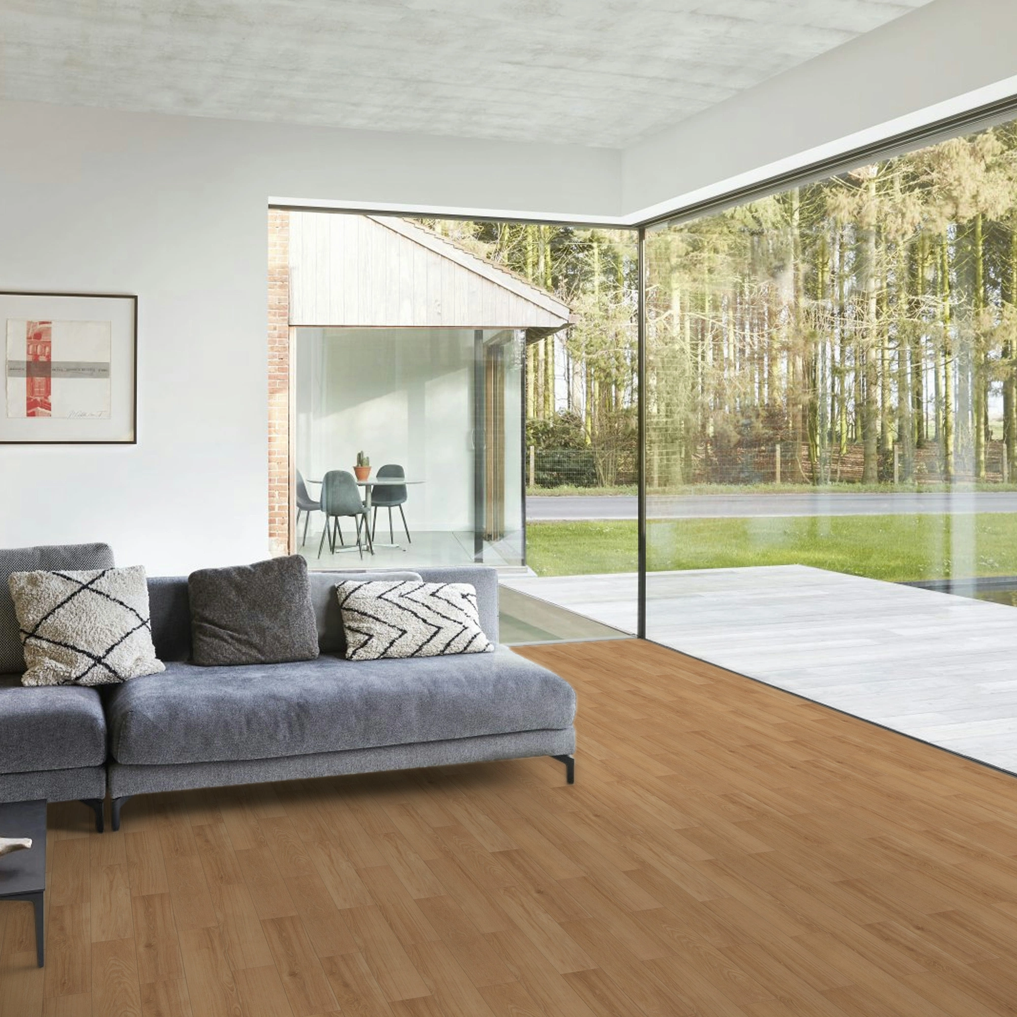 Milieubild Modernes Wohnzimmer mit Fensterfront - BerryAlloc Klebe-Vinyl Zenn Gluedown 55 Herringbone Monsanto Milieubild Modernes Wohnzimmer mit Fensterfront - BerryAlloc 60002263