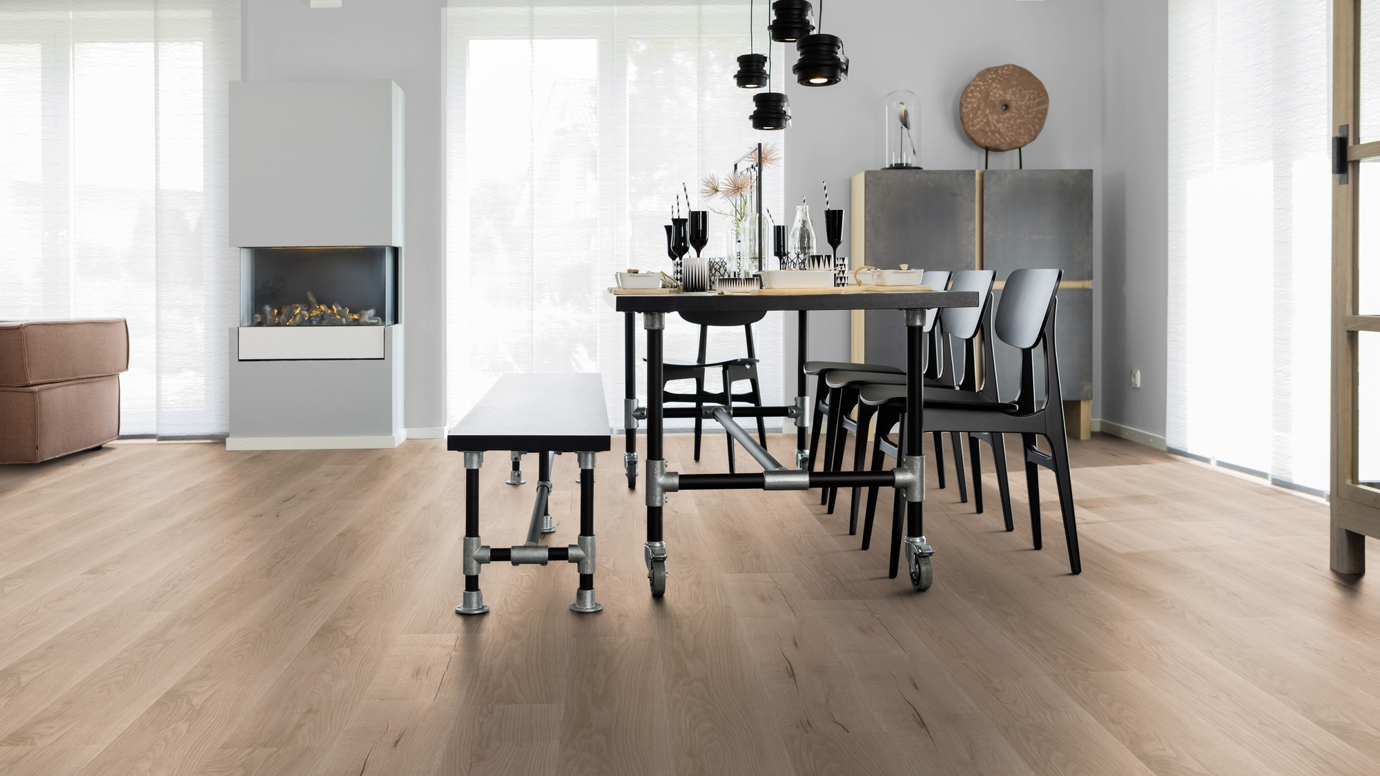 Milieubild Esszimmer mit Kamin - wineo PLC298R