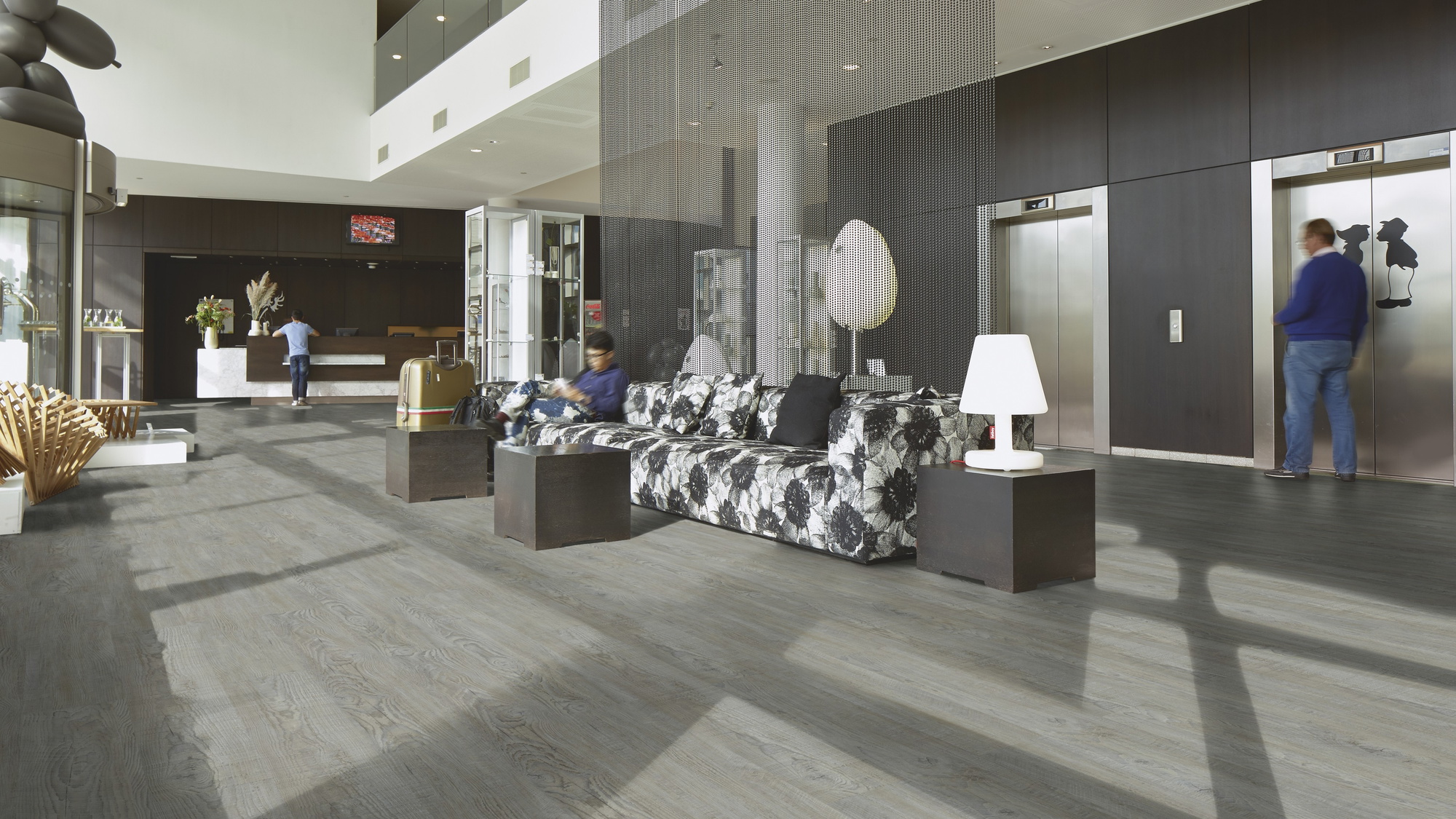 Milieubild Hotellobby mit Rezeption - Forbo Flooring 217636