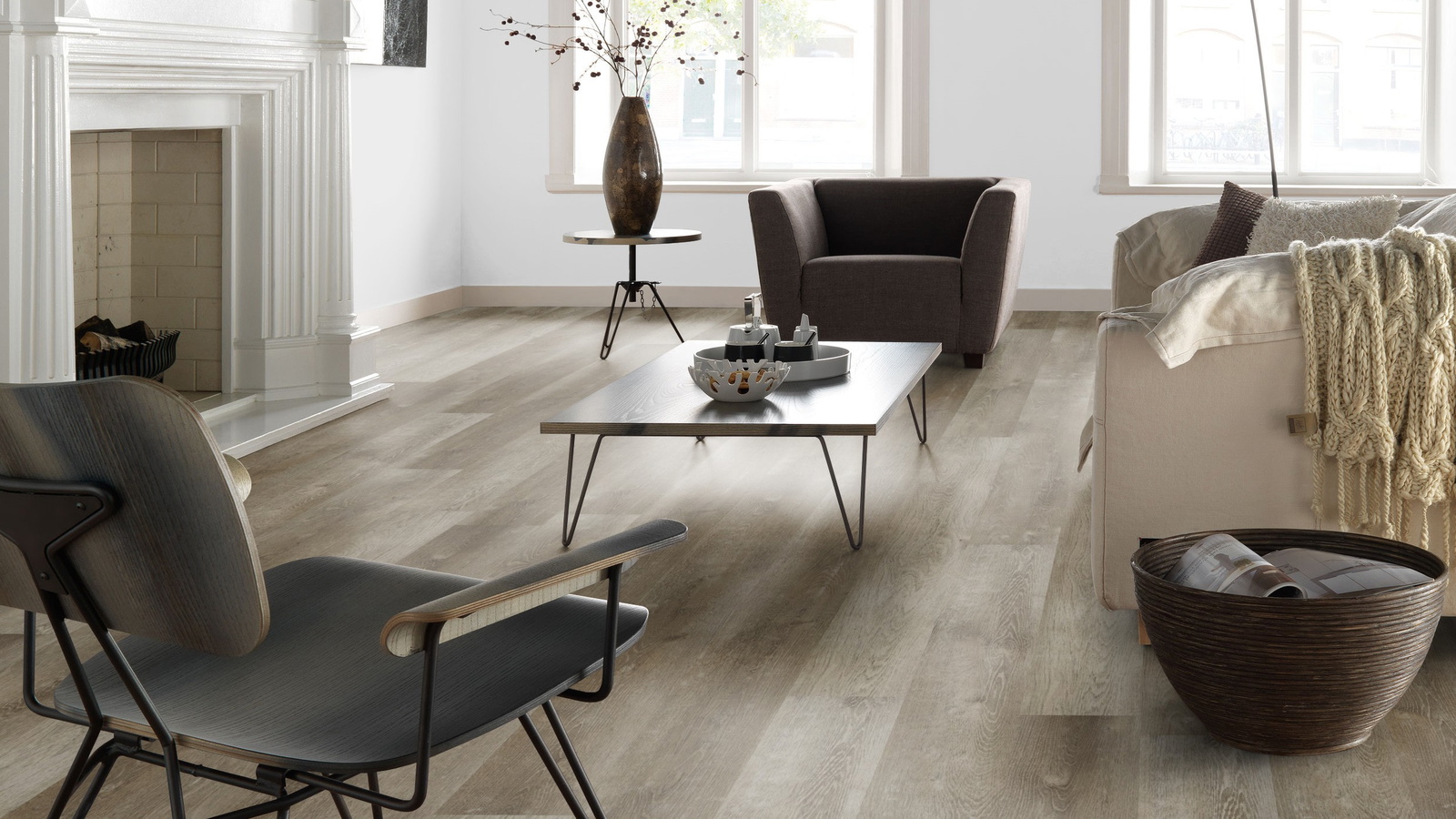 Milieubild Altbau-Wohnzimmer mit Kamin - Forbo Flooring 217632