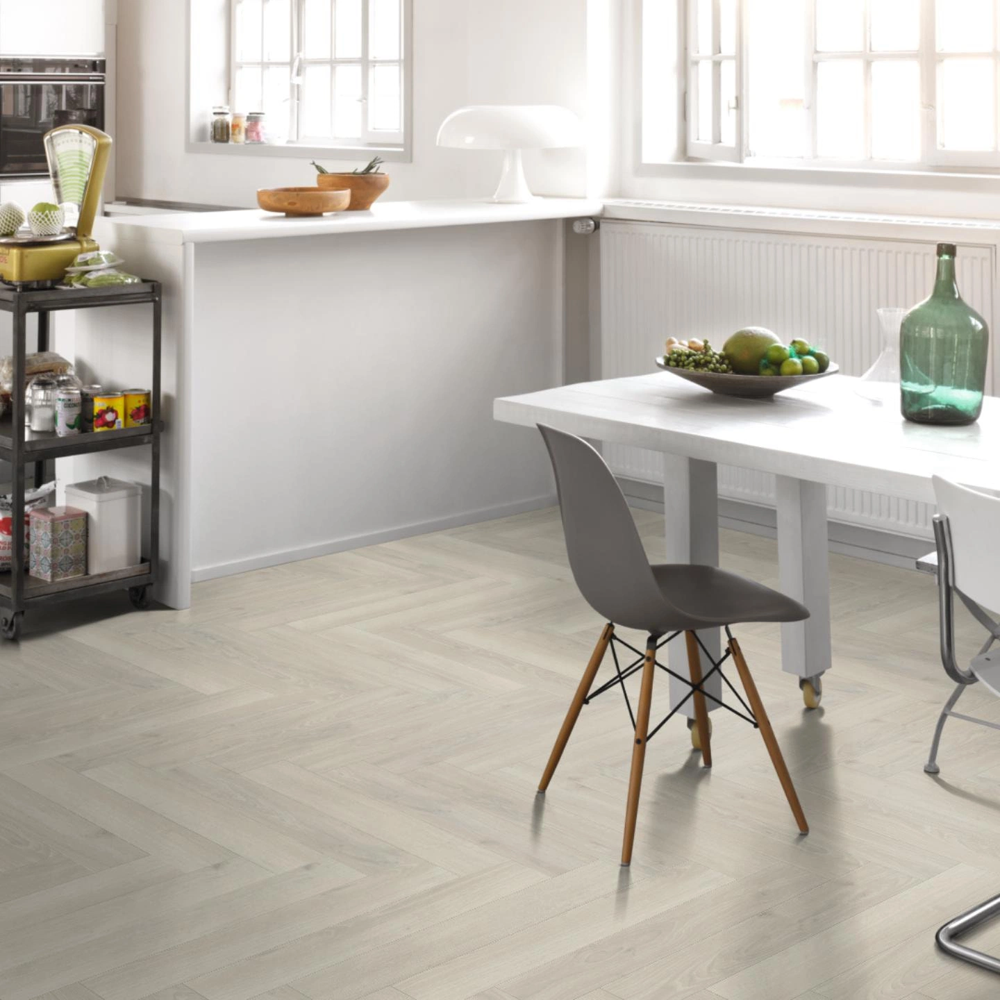 Parador Laminat Trendtime 3 Eiche Skyline weiß Naturmattstruktur mit Synchronstruktur Parador Laminat Trendtime 3 Eiche Skyline weiß Naturmattstruktur mit Synchronstruktur