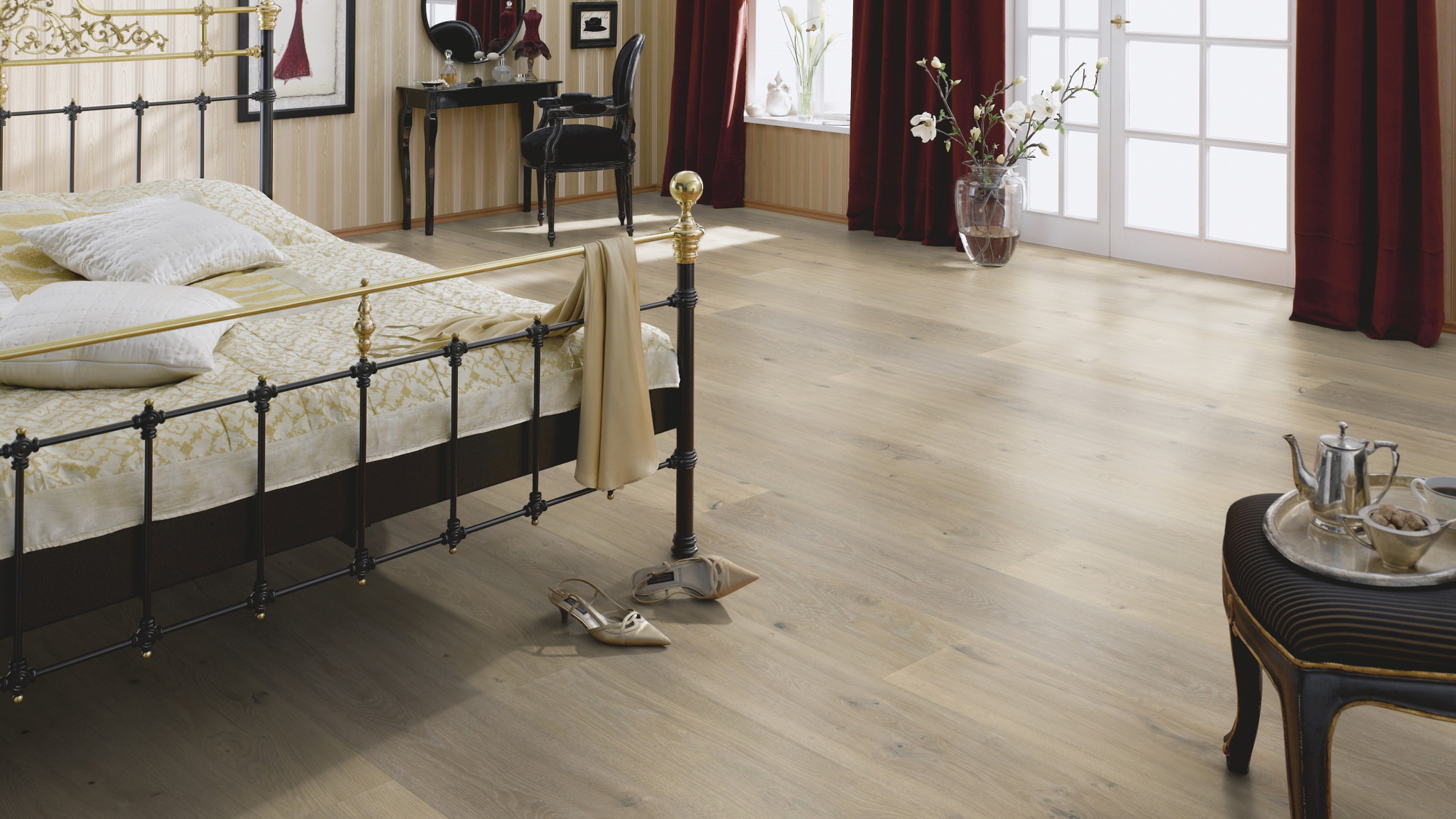 Milieubild Luxuriöses Schlafzimmer - Bennett & Jones Parkett Grand Houses Oak No.20 Howard Milieubild Luxuriöses Schlafzimmer - Bennett & Jones 1148012298