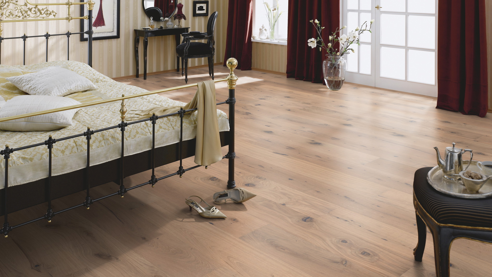 Milieubild Luxuriöses Schlafzimmer - Bennett & Jones Parkett Britain's Finest Oak No. 6 Stirling Milieubild Luxuriöses Schlafzimmer - Bennett & Jones 1148010113