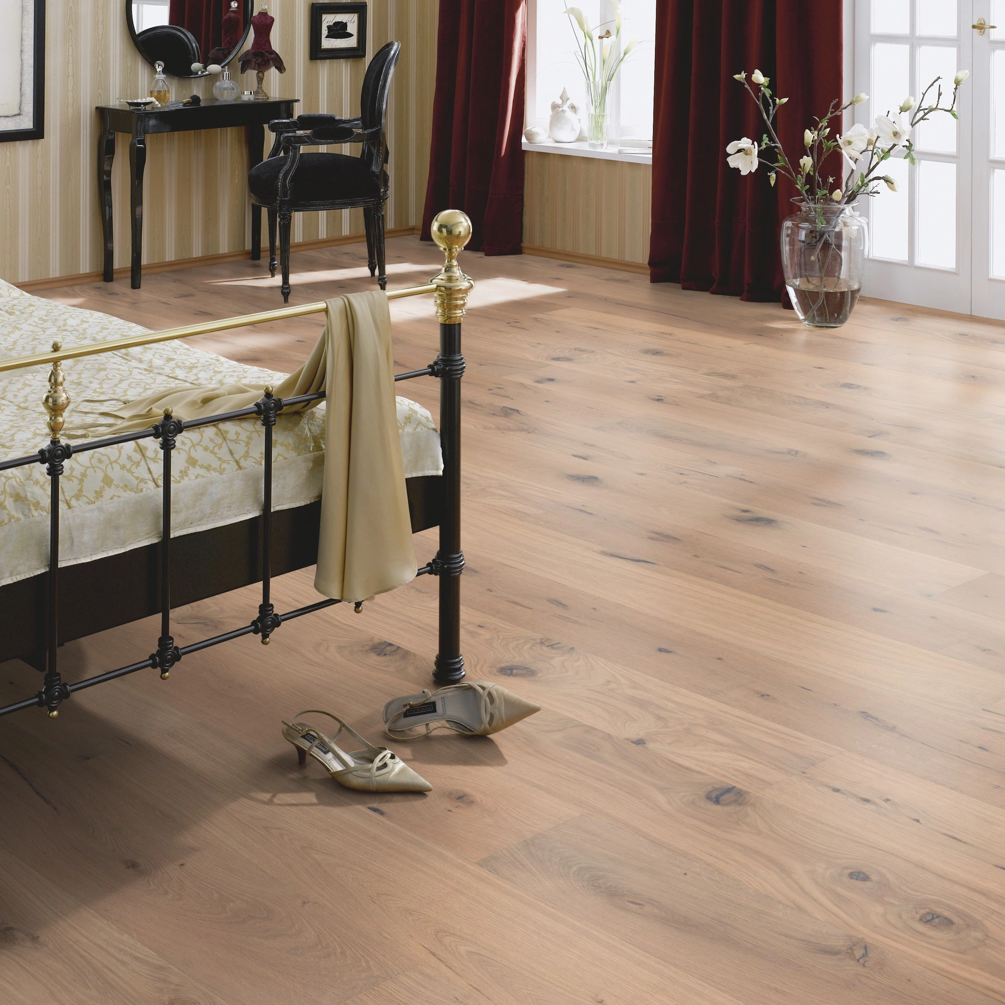 Milieubild Luxuriöses Schlafzimmer - Bennett & Jones Parkett Britain's Finest Oak No. 6 Stirling Milieubild Luxuriöses Schlafzimmer - Bennett & Jones 1148010113