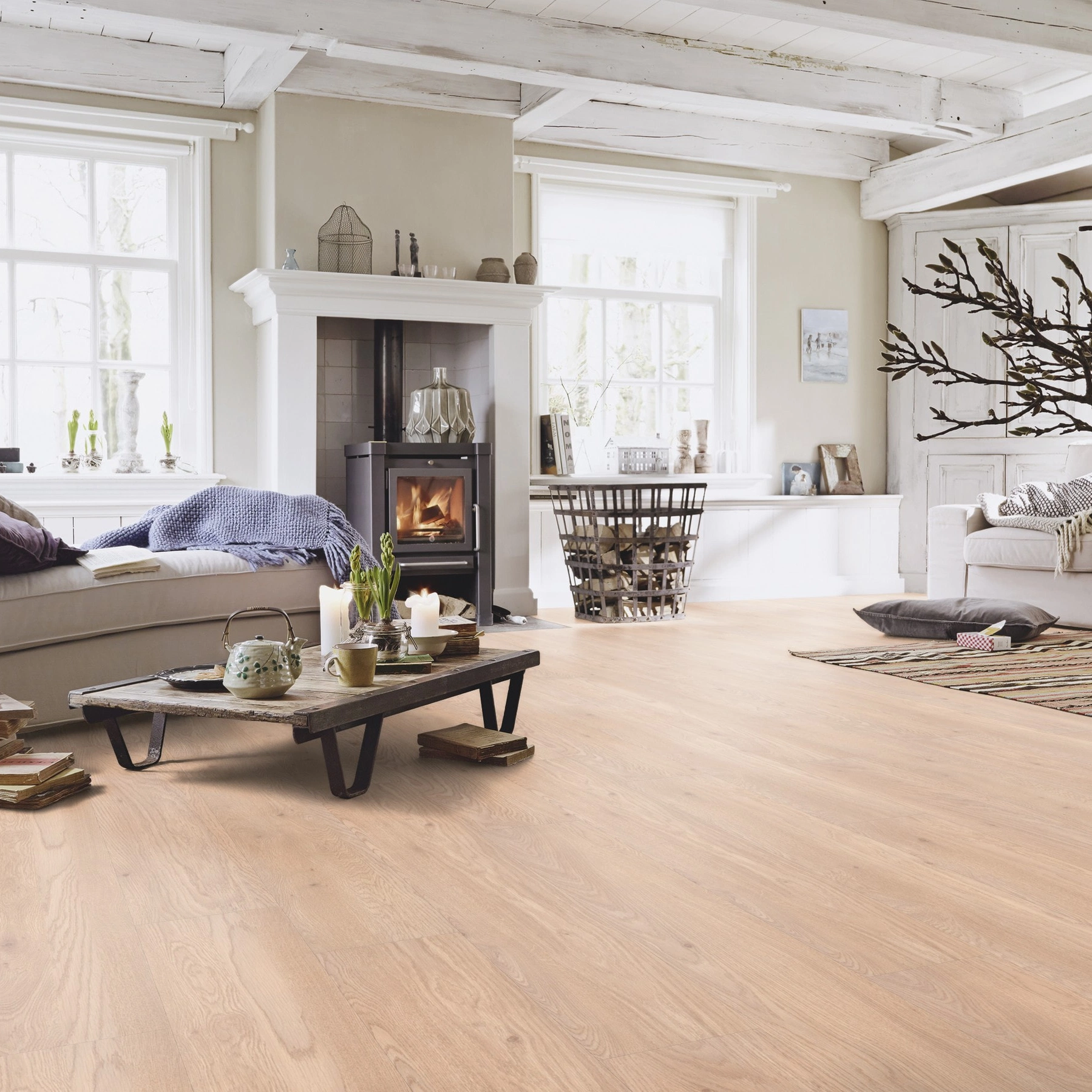 Milieubild Wohnzimmer im Landhaus-Stil - MEISTER Laminat LD 55 Fairview Oak Milieubild Wohnzimmer im Landhaus-Stil - MEISTER 600015-1288198-07015