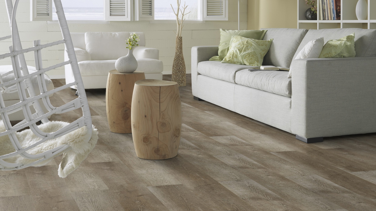 Milieubild Modernes, freundliches Wohnzimmer mit Sofa - Forbo Flooring 217632