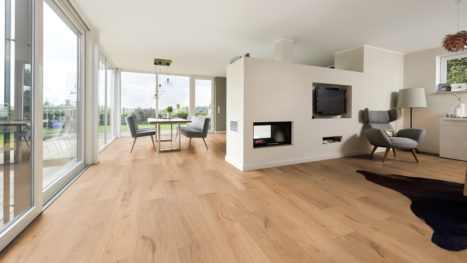 Milieubild Wohnzimmer mit Essbereich und Kamin - ter Hürne 1101250400
