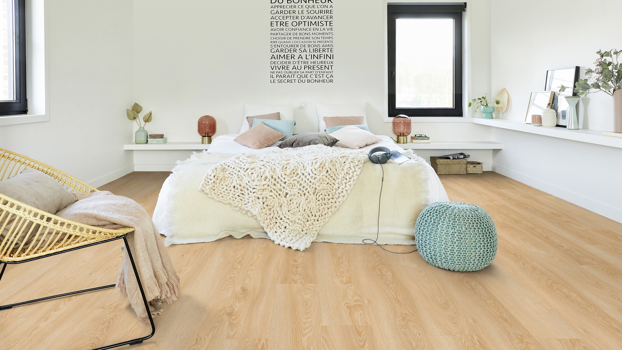 Milieubild Modernes Schlafzimmer - Bett mit Stuhl - Tarkett 260055001
