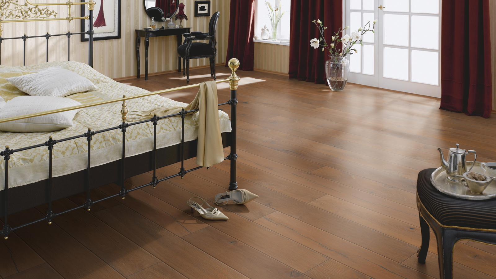 Milieubild Luxuriöses Schlafzimmer - Bennett & Jones 1148011908