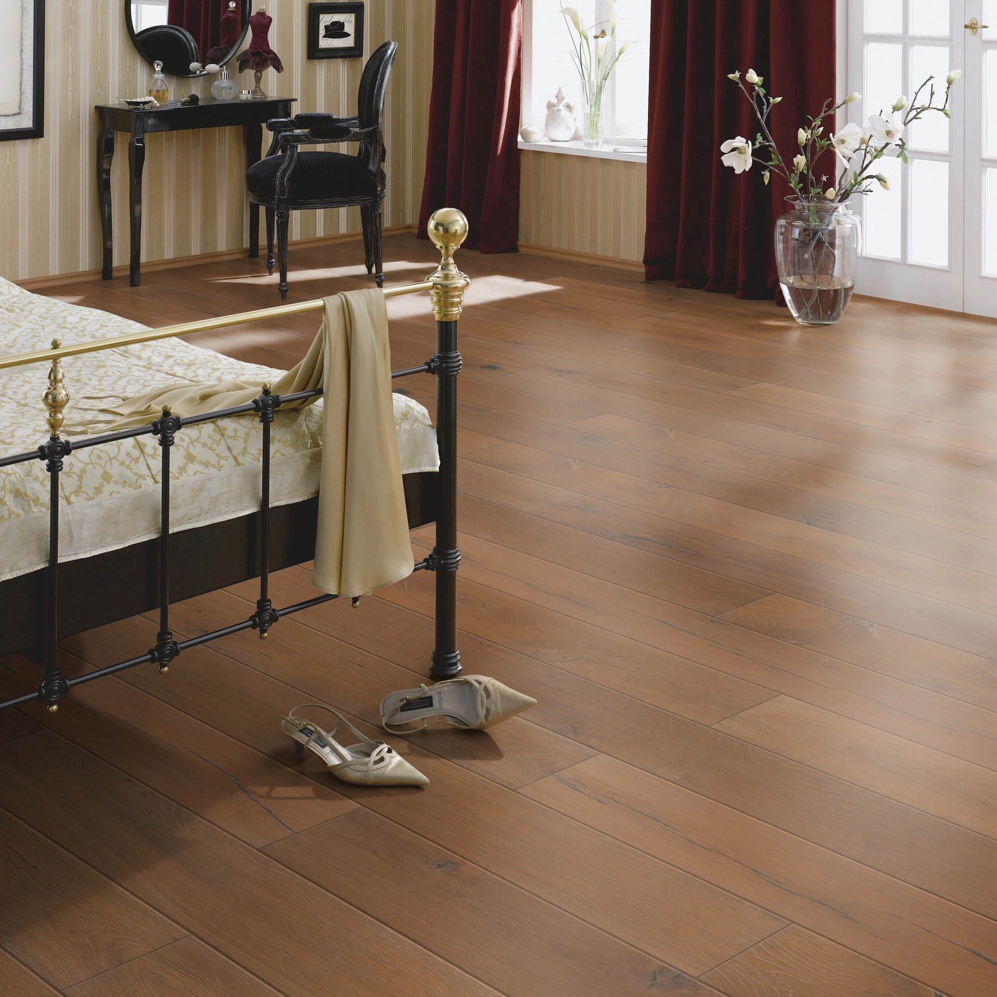 Milieubild Luxuriöses Schlafzimmer - Bennett & Jones Parkett Britain's Finest Oak No. 9 Stuart Milieubild Luxuriöses Schlafzimmer - Bennett & Jones 1148011908