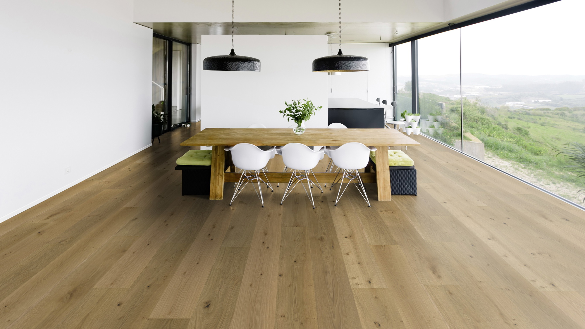 Milieubild Modernes Esszimmer mit Blick in die Natur - Bennett & Jones 1148012292