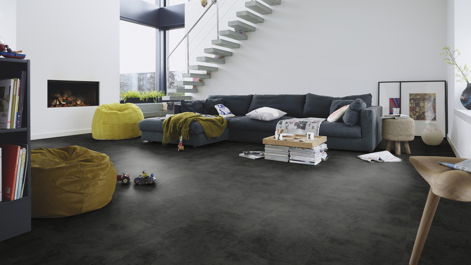 Milieubild Modernes Wohnzimmer mit Kamin - MEISTER 600003-0857398-07136