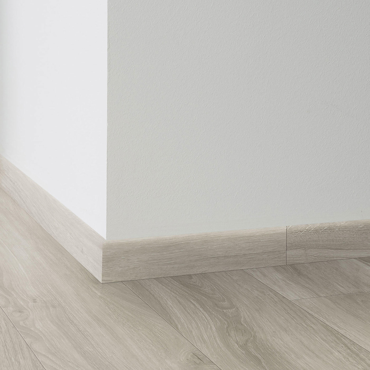 Tarkett Sockelleiste 60/10mm English Oak GREY BEIGE