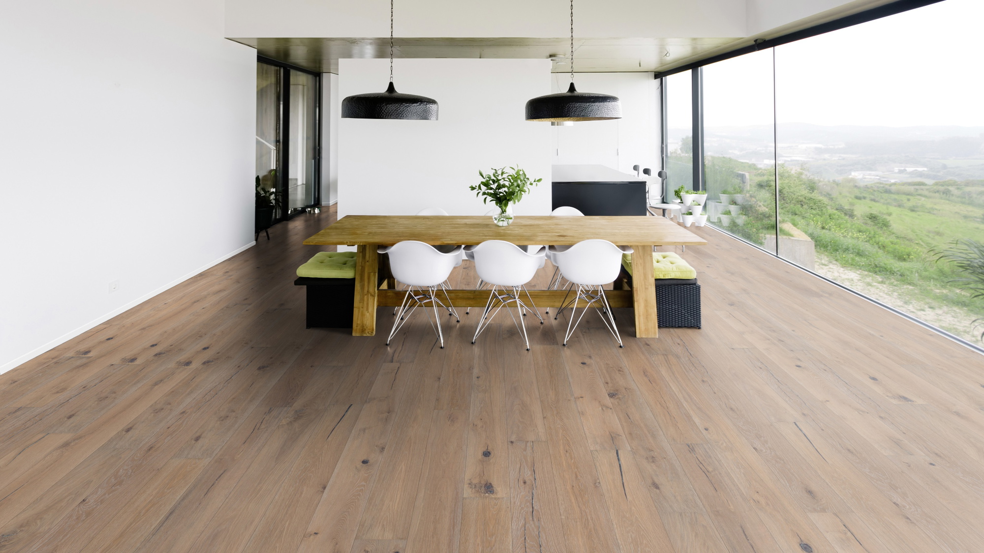 Milieubild Modernes Esszimmer mit Blick in die Natur - Bennett & Jones Parkett Britain's Finest Oak No.12 Lancaster Milieubild Modernes Esszimmer mit Blick in die Natur - Bennett & Jones 1148011911