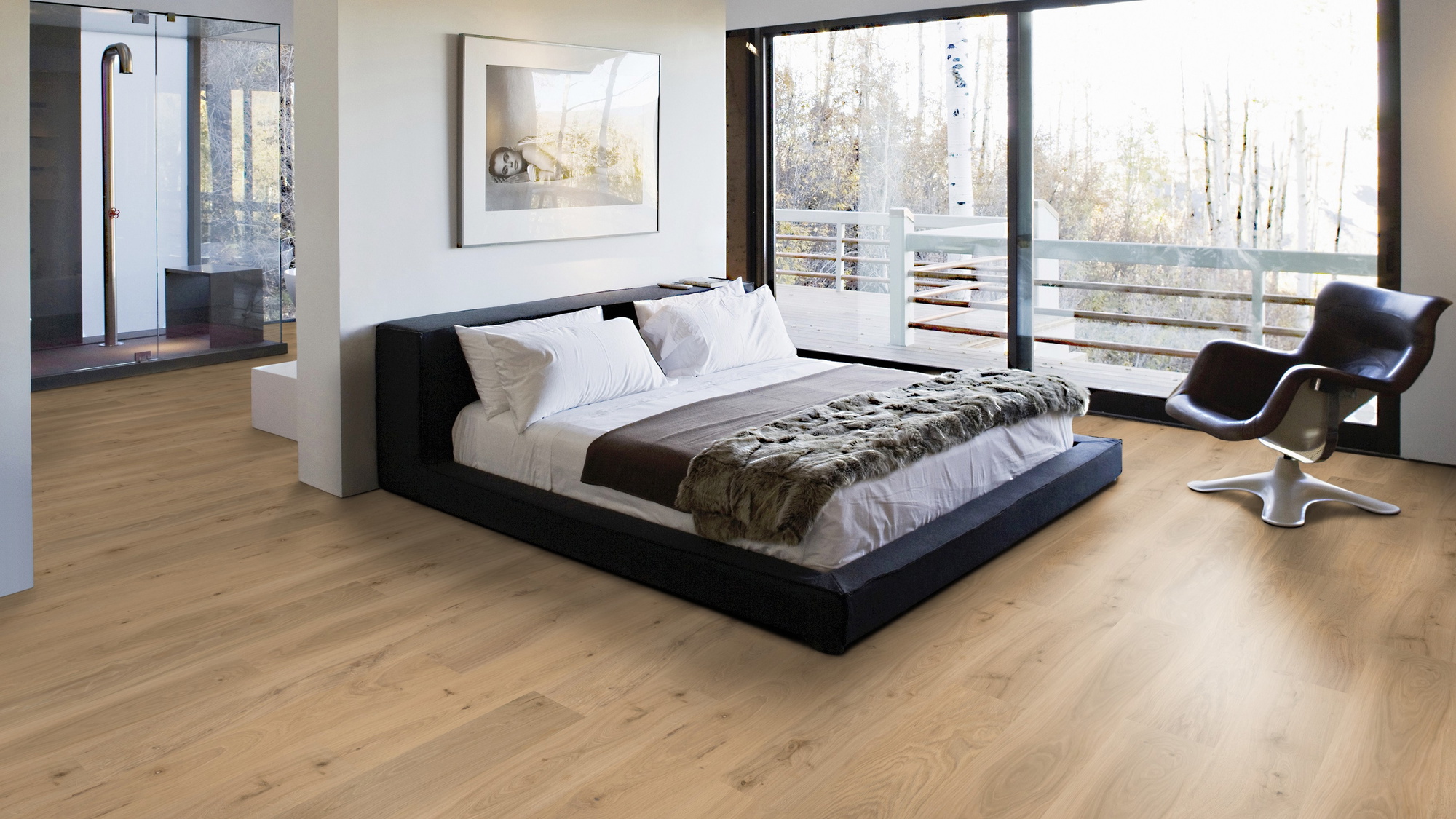 Milieubild Schlafzimmer mit Balkon - Wicanders Wise HDF Klick-Designboden wood Natural Natural Oak Almond Milieubild Schlafzimmer mit Balkon - Wicanders Wise 80003598