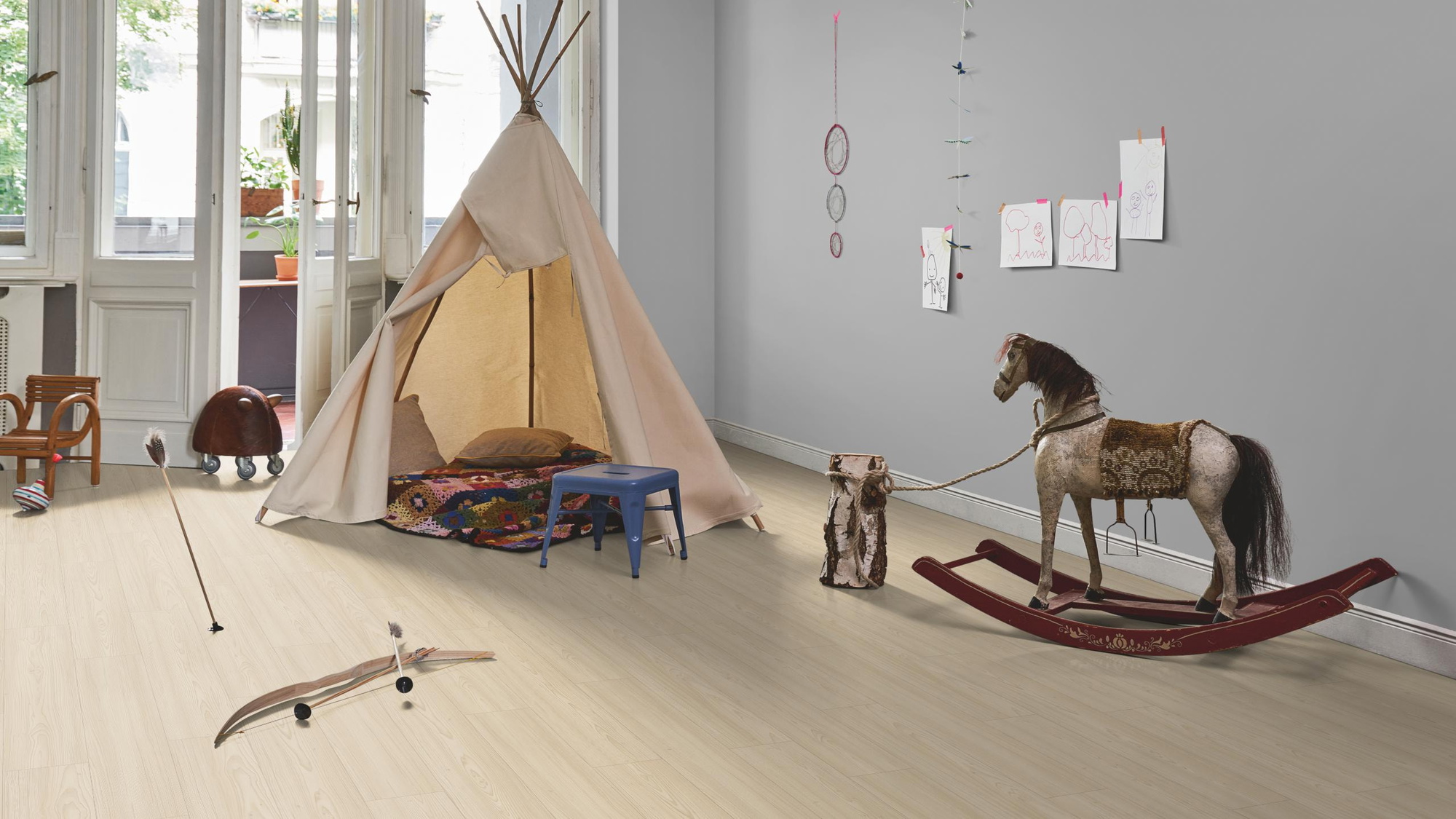 Milieubild Kinderzimmer in Stadtwohnung - Parador HDF Klick-Designboden Modular ONE Lärche Apollo natur Milieubild Kinderzimmer in Stadtwohnung - Parador 1748712