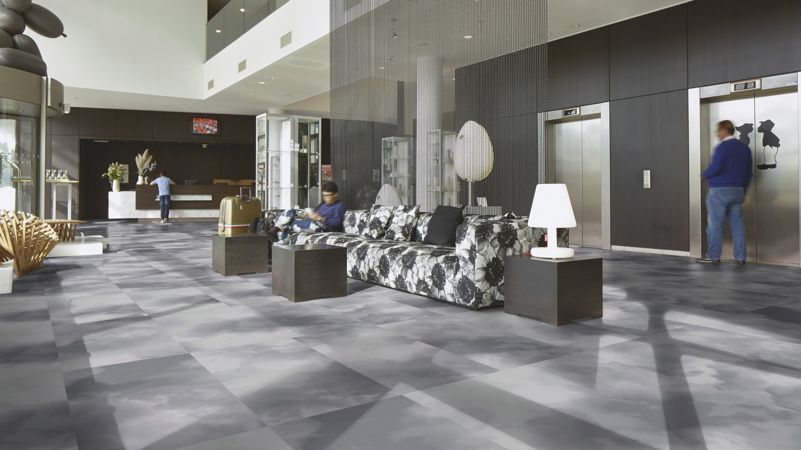 Milieubild Hotellobby mit Rezeption - Forbo Flooring 243750