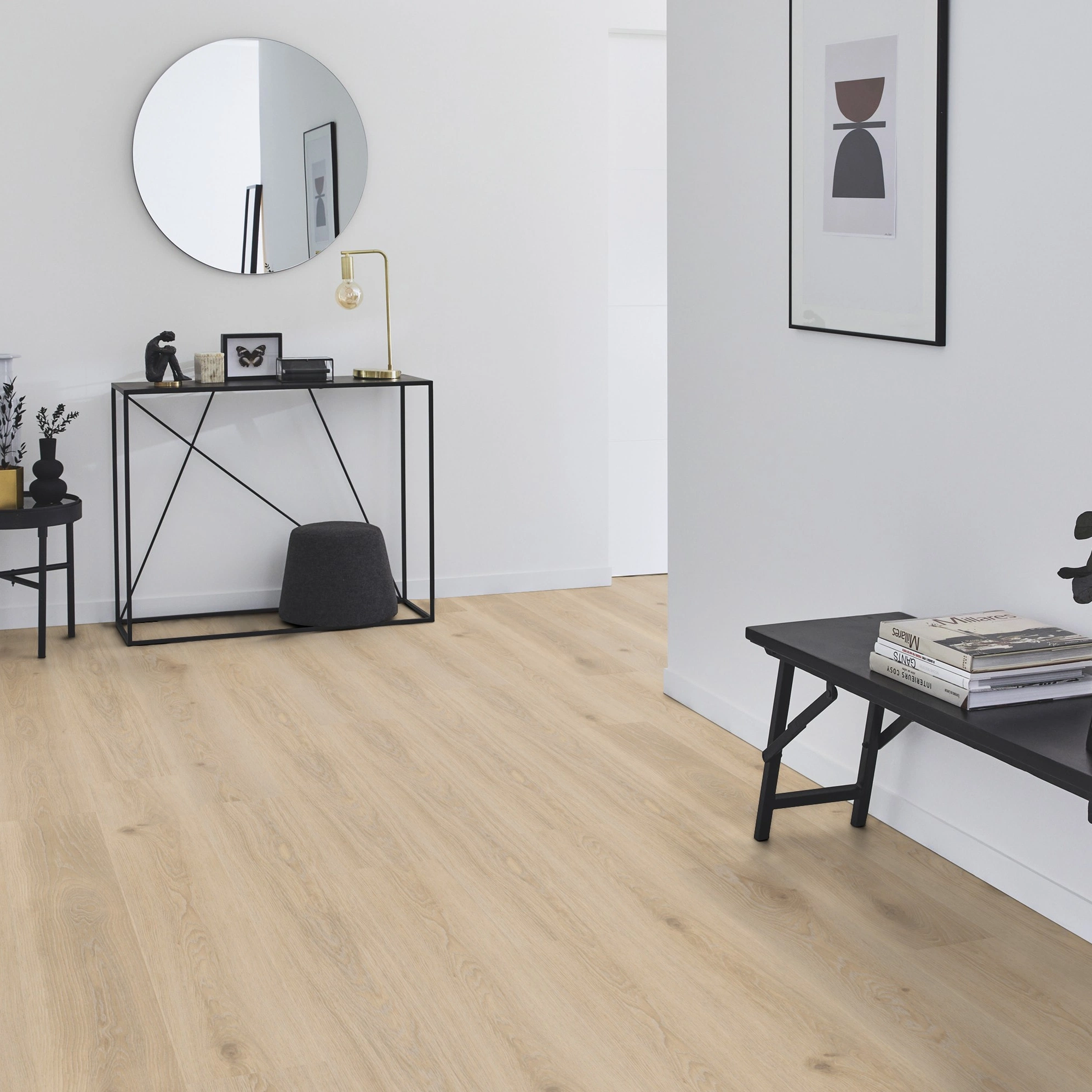Milieubild Flur mit Sideboard und Spiegel - Tarkett Rigid Klick-Designboden iD Evolution Rigid Home Highland Oak Beige Milieubild Flur mit Sideboard und Spiegel - Tarkett 280041004