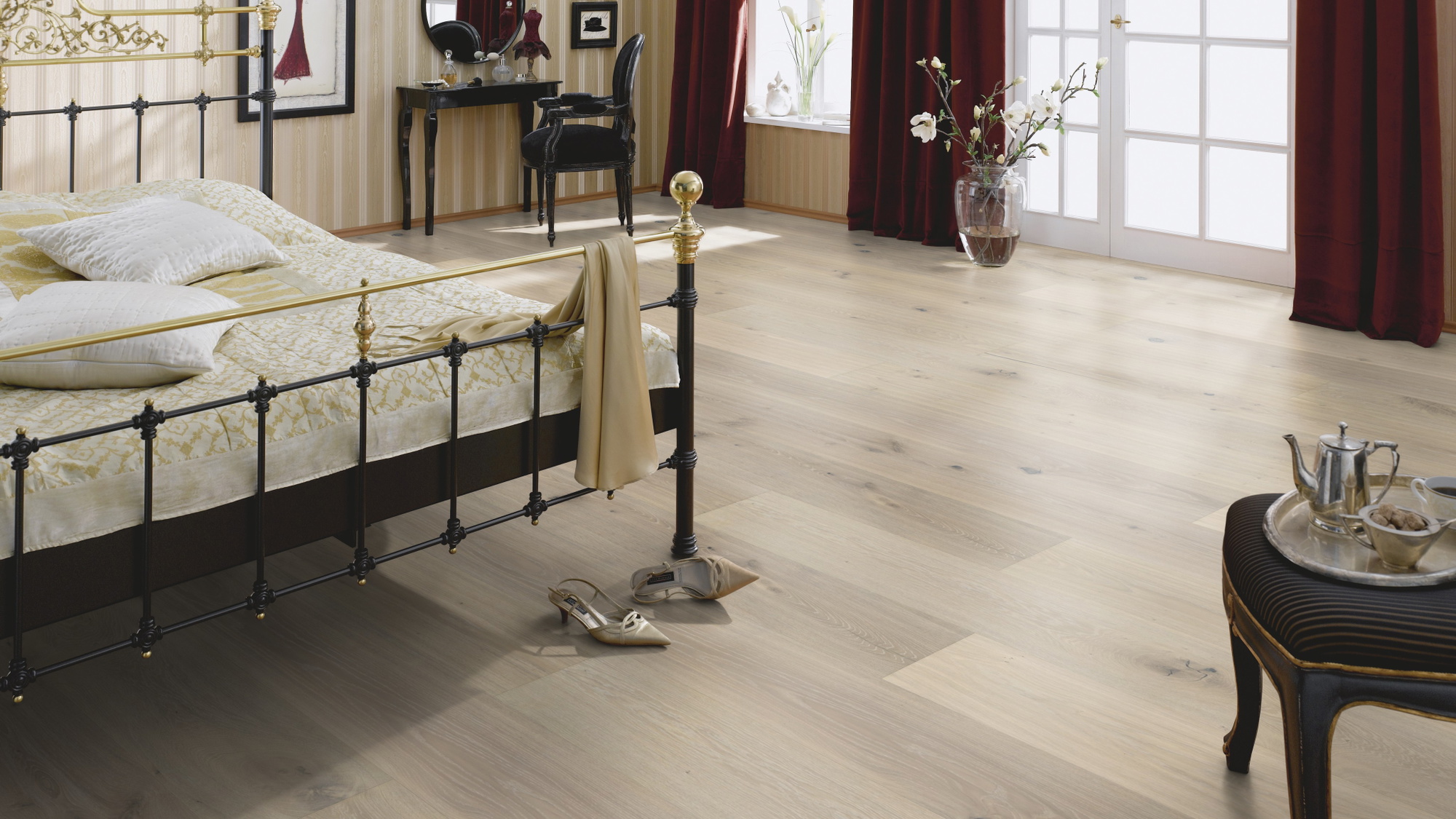 Milieubild Luxuriöses Schlafzimmer - Bennett & Jones 1148012296
