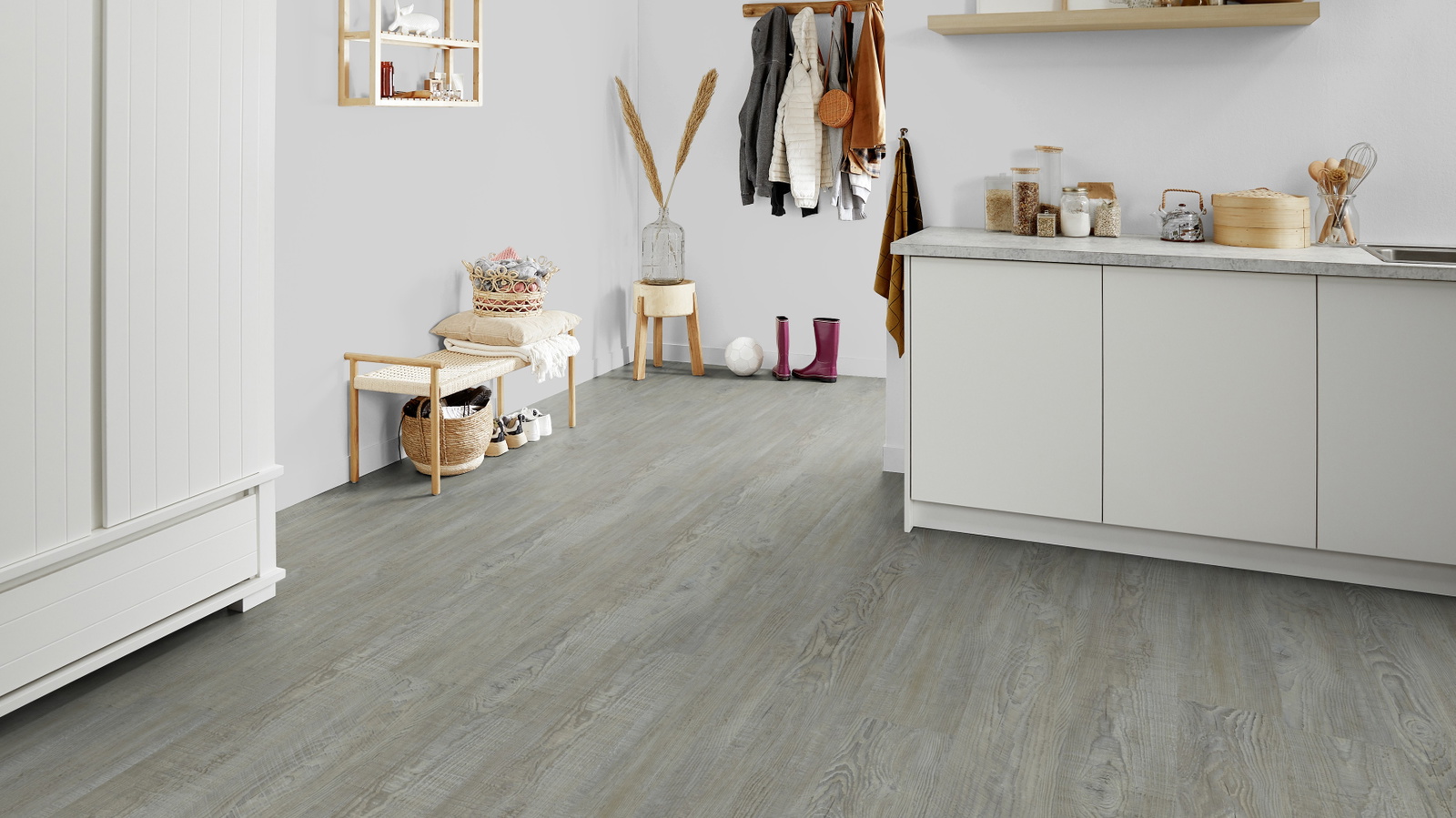 Milieubild Kompakte Küchenzeile im offenen Wohnbereich - Forbo Flooring 217636