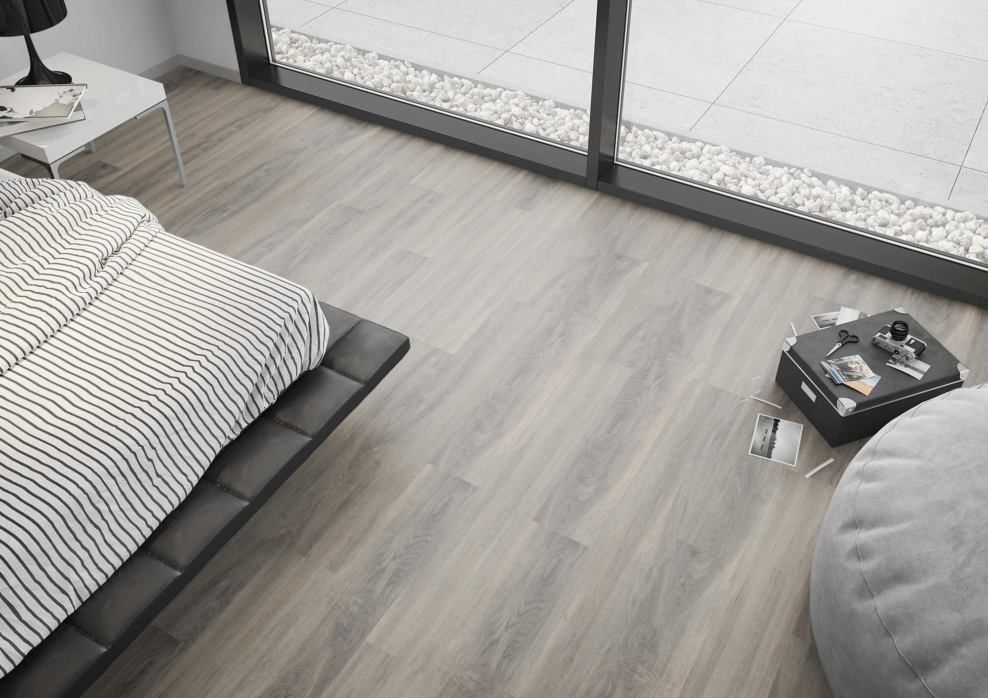 Milieubild Schlafzimmer mit Sitzkissen - nexflor Rigid Klick-Vinyl Apollo Click Collection Delos Oak Milieubild Schlafzimmer mit Sitzkissen - nexflor NXF-60030-007