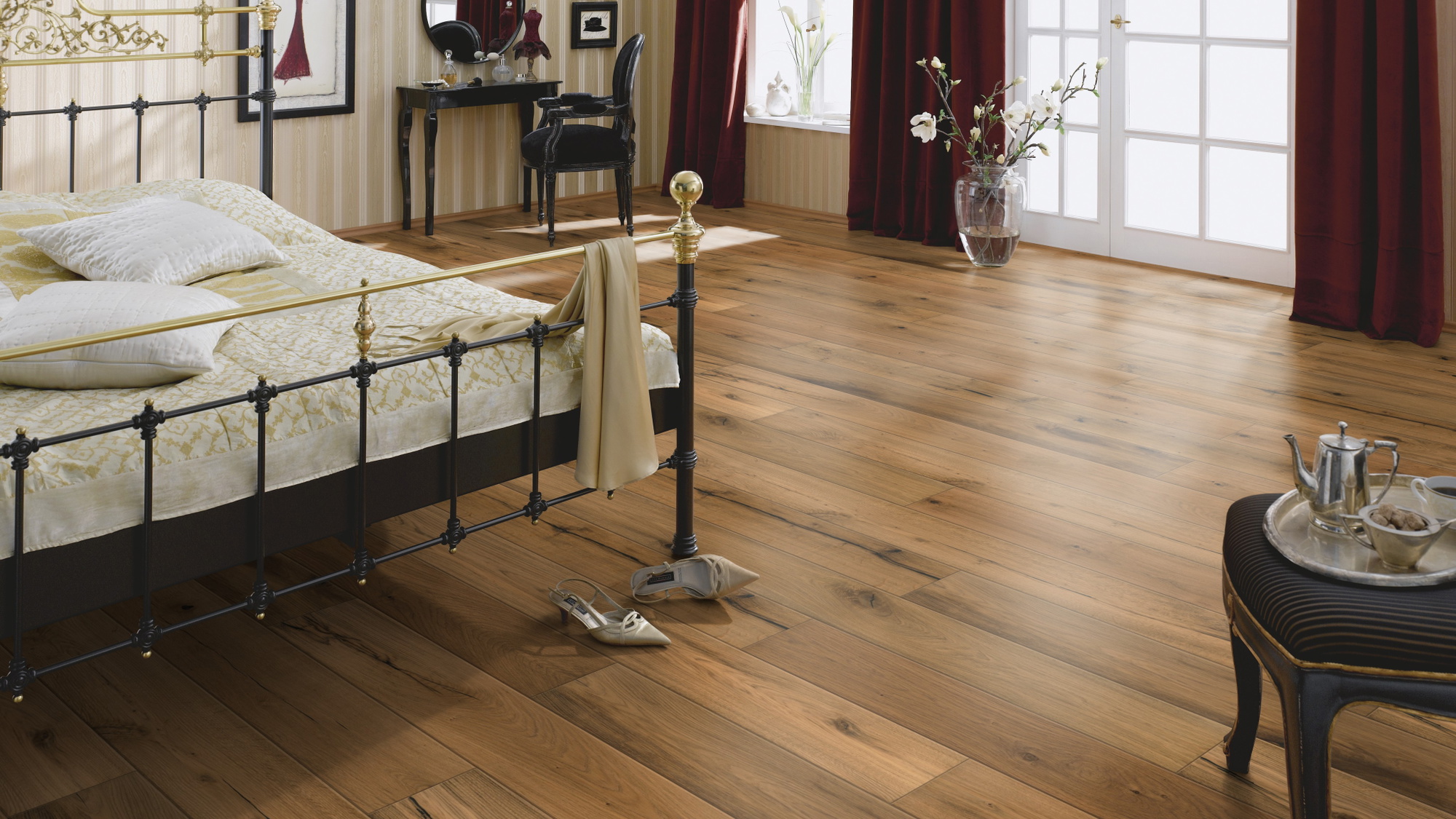 Milieubild Luxuriöses Schlafzimmer - Bennett & Jones Parkett Britain's Finest Oak No.13 Mortimer Milieubild Luxuriöses Schlafzimmer - Bennett & Jones 1148011912