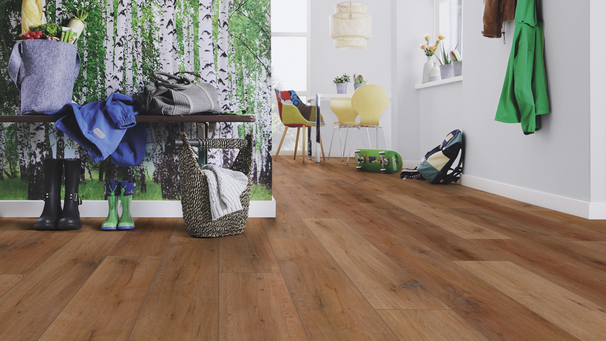 Milieubild Esszimmer mit Flur und Sitzbank - wineo PLC315R