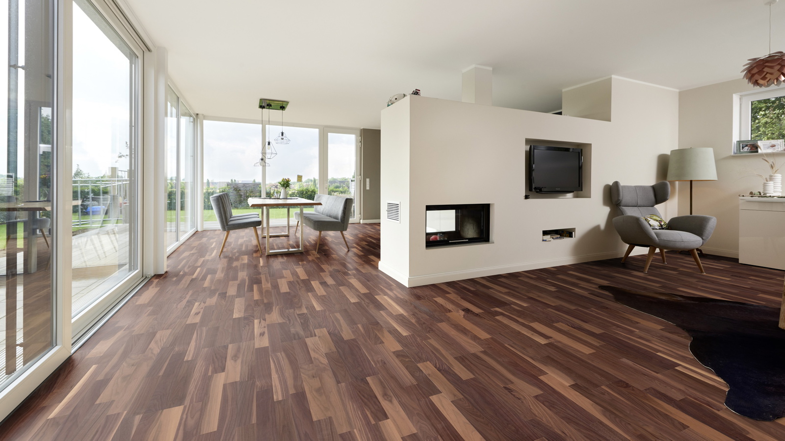 Milieubild Wohnzimmer mit Essbereich und Kamin - ter Hürne 1101011529