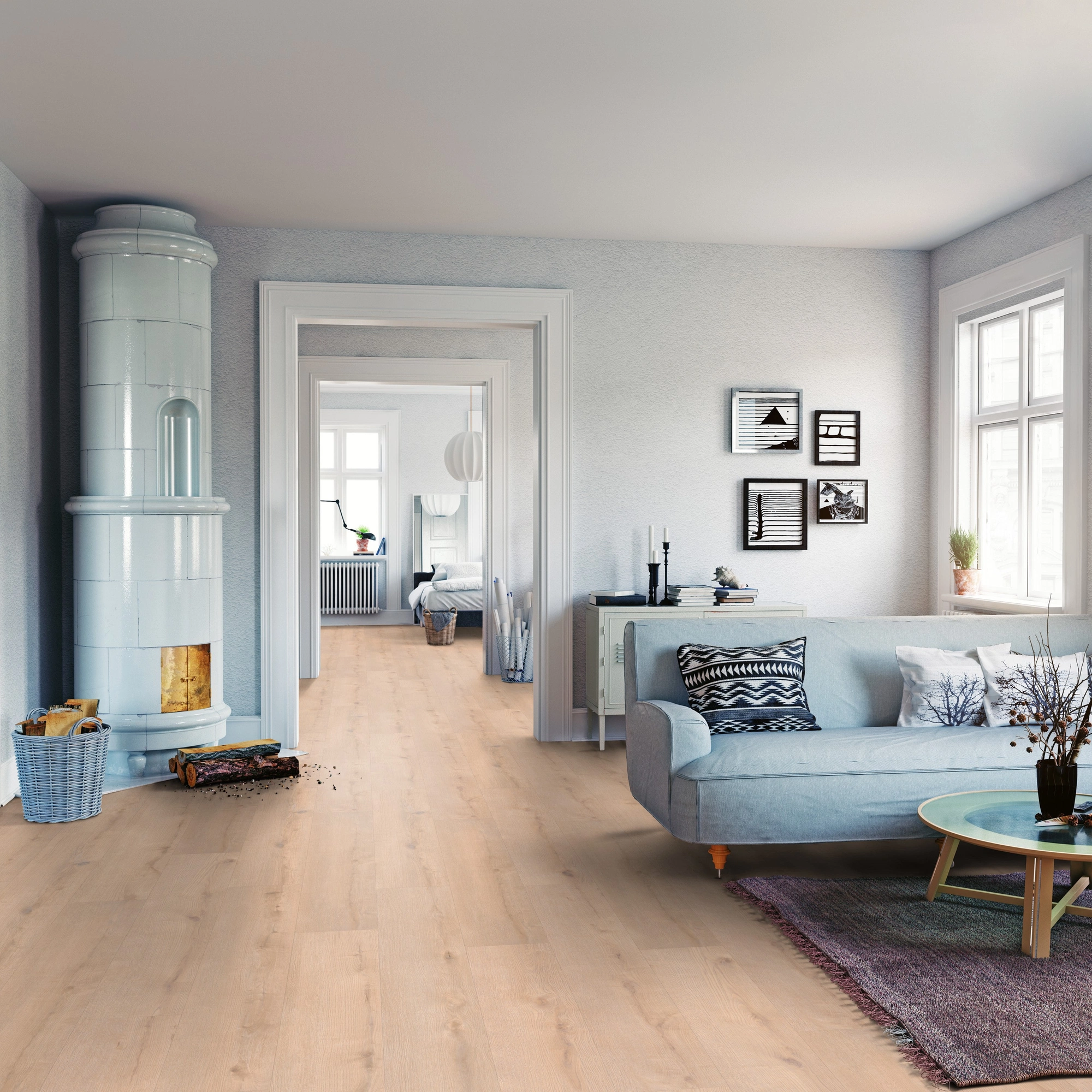 Milieubild Wohnzimmer mit Sofa und Kachelofen - ter Hürne Klebe-Vinyl Pro Grand Choice Eiche Stettin Milieubild Wohnzimmer mit Sofa und Kachelofen - ter Hürne 1101210408