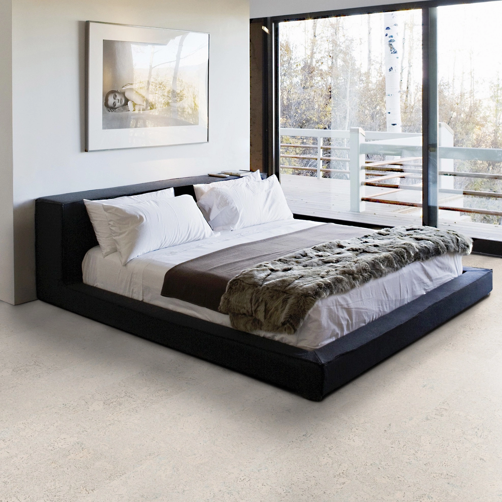 Milieubild Schlafzimmer mit Balkon - Wicanders Wise HDF Klick-Korkboden cork Essence Personality Moonlight Milieubild Schlafzimmer mit Balkon - Wicanders Wise 80002260