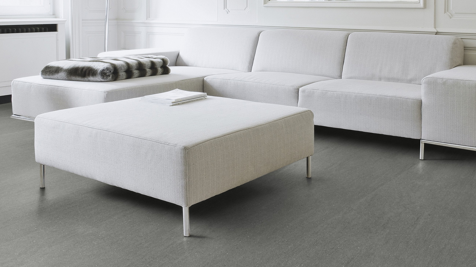 Milieubild Wohnzimmer mit Couch - Nahansicht - Wicanders Wise 80003899