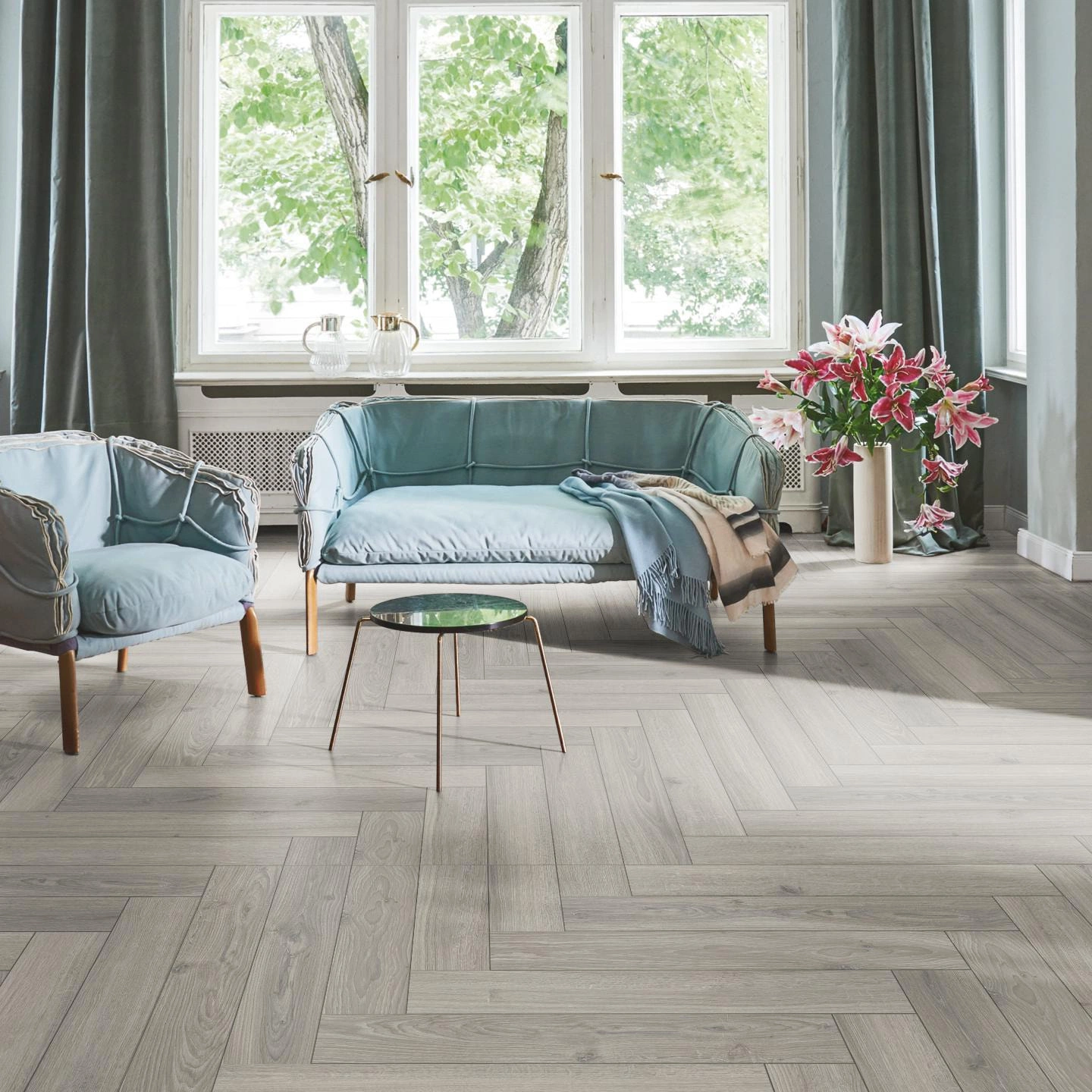 Parador Laminat Trendtime 3 Eiche Studioline lichtgrau Naturmattstruktur mit Synchronstruktur Parador Laminat Trendtime 3 Eiche Studioline lichtgrau Naturmattstruktur mit Synchronstruktur