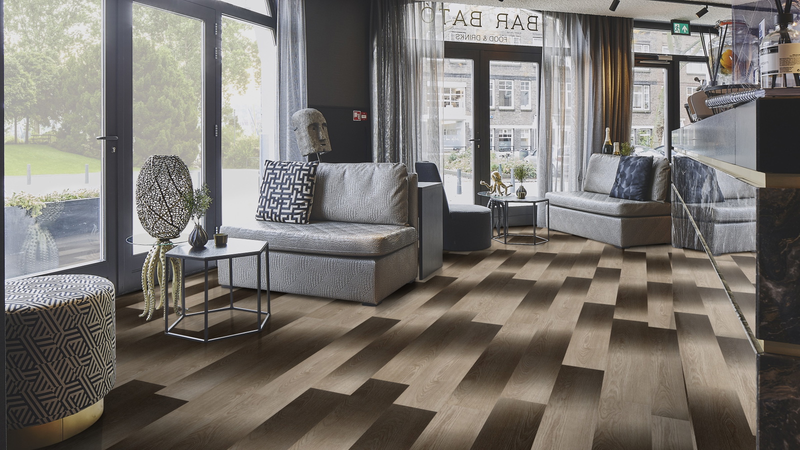 Milieubild Lounge in Hotelbar - Forbo Flooring 243621