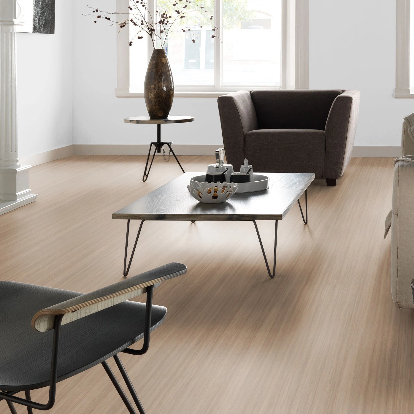 Milieubild Altbau-Wohnzimmer mit Kamin - Forbo Flooring Marmoleum Click Withered Prairie Milieubild Altbau-Wohnzimmer mit Kamin - Forbo Flooring 176504