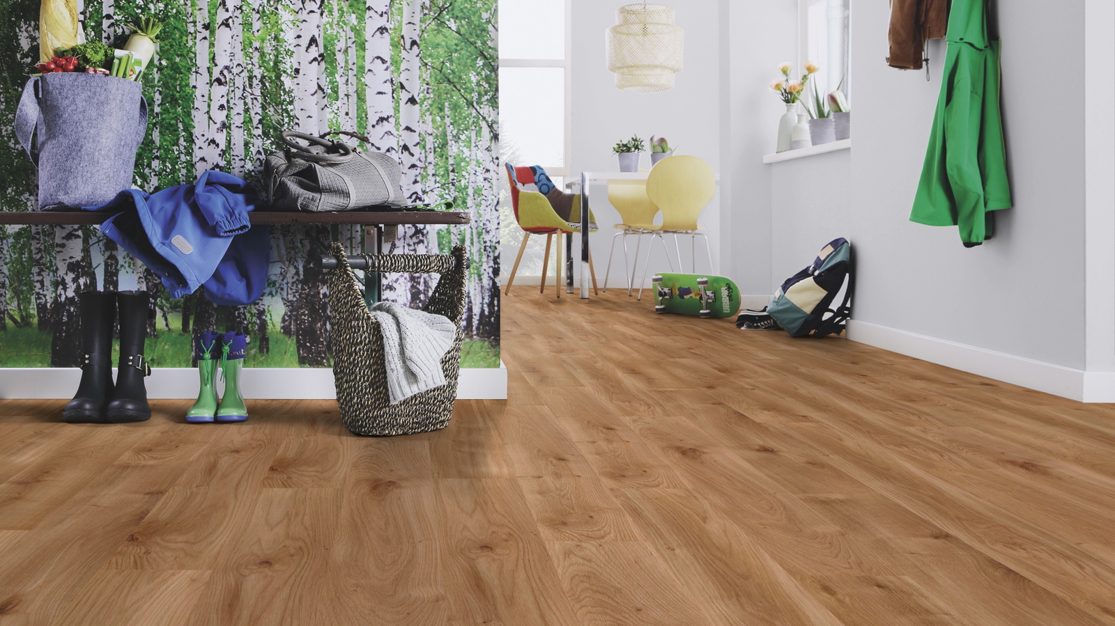 Milieubild Esszimmer mit Flur und Sitzbank - wineo PLC300R