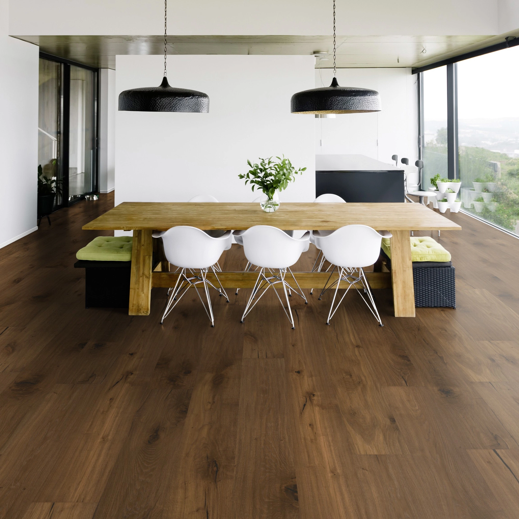Milieubild Modernes Esszimmer mit Blick in die Natur - Bennett & Jones Parkett Grand Houses Oak No. 23 Hampton Milieubild Modernes Esszimmer mit Blick in die Natur - Bennett & Jones 1148012310