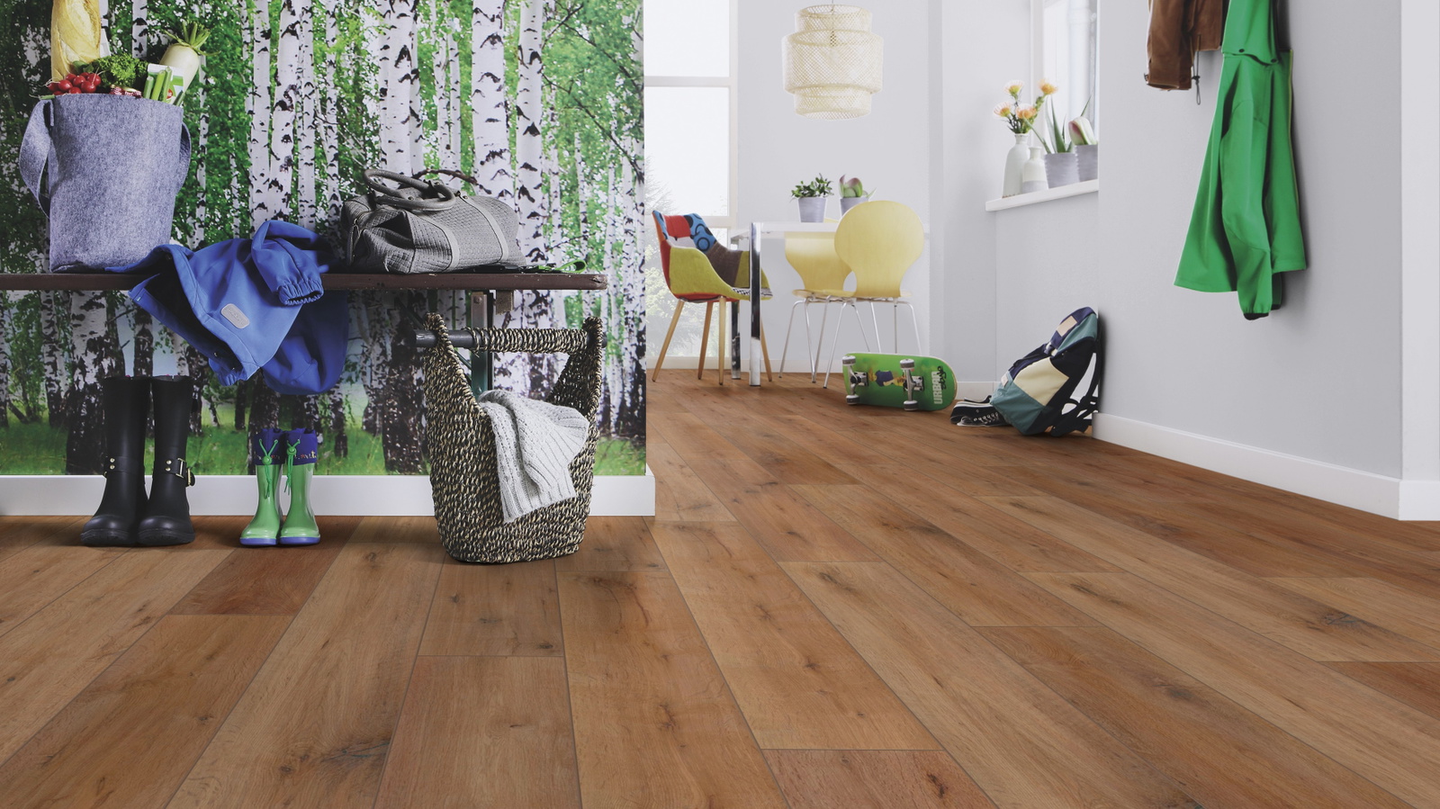 Milieubild Esszimmer mit Flur und Sitzbank - wineo MLP315R