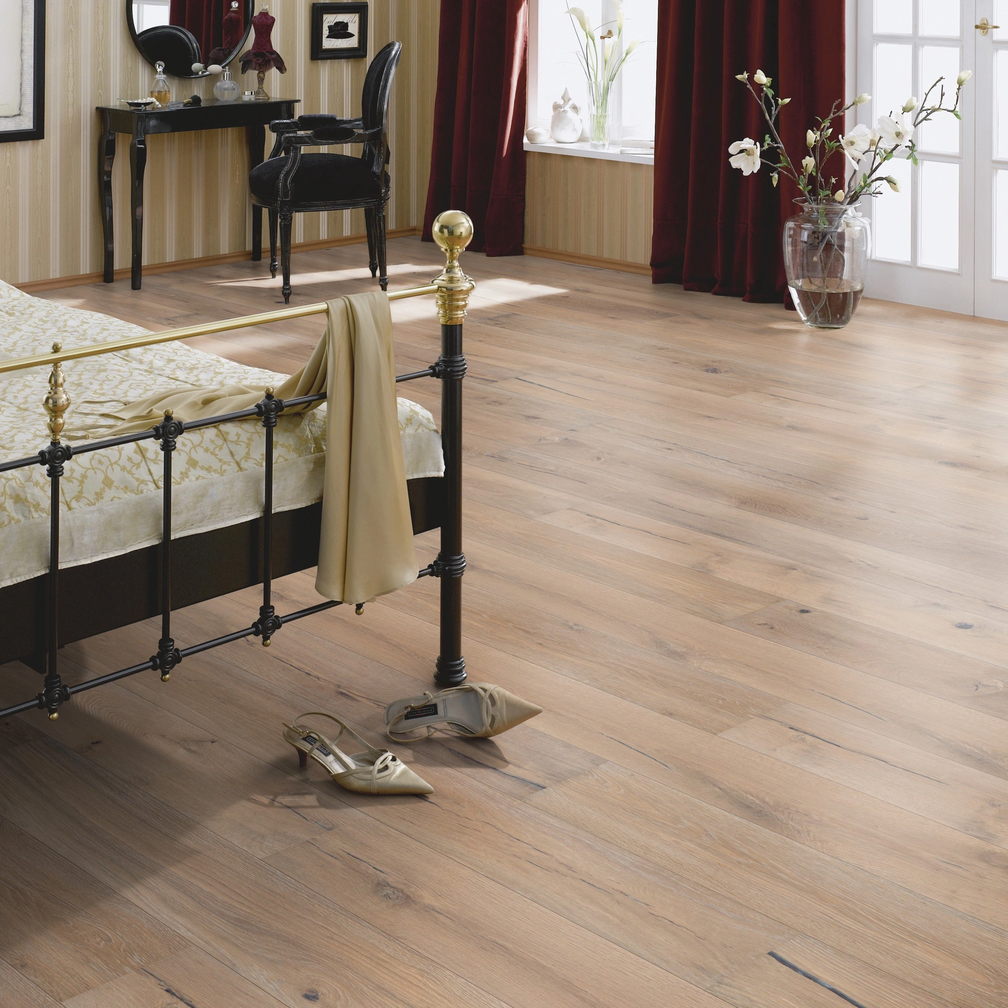 Milieubild Luxuriöses Schlafzimmer - Bennett & Jones Parkett Britain's Finest Oak No.12 Lancaster Milieubild Luxuriöses Schlafzimmer - Bennett & Jones 1148011911