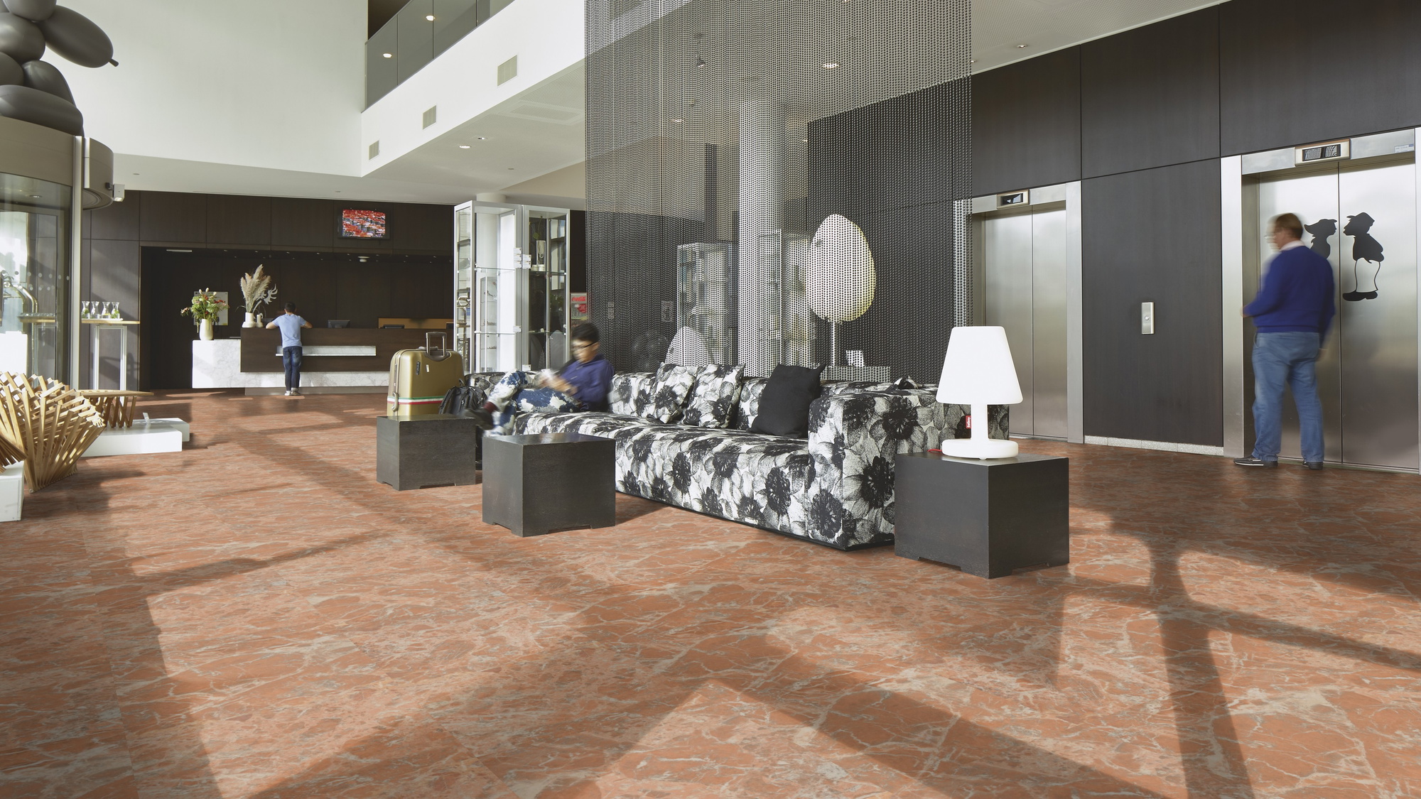 Milieubild Hotellobby mit Rezeption - Forbo Flooring 243648