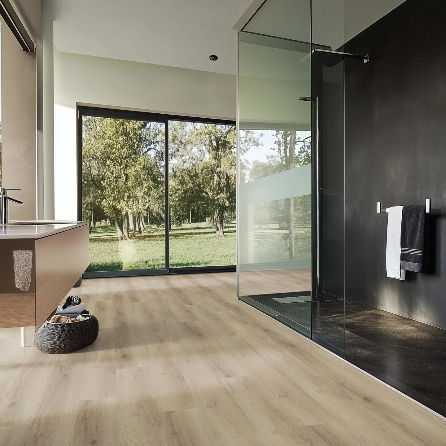Milieubild Modernes Badezimmer mit bodentiefer Dusche - nexflor Rigid Klick-Vinyl Helios Click Collection Ithaca Oak Milieubild Modernes Badezimmer mit bodentiefer Dusche - nexflor NXF-20030-007