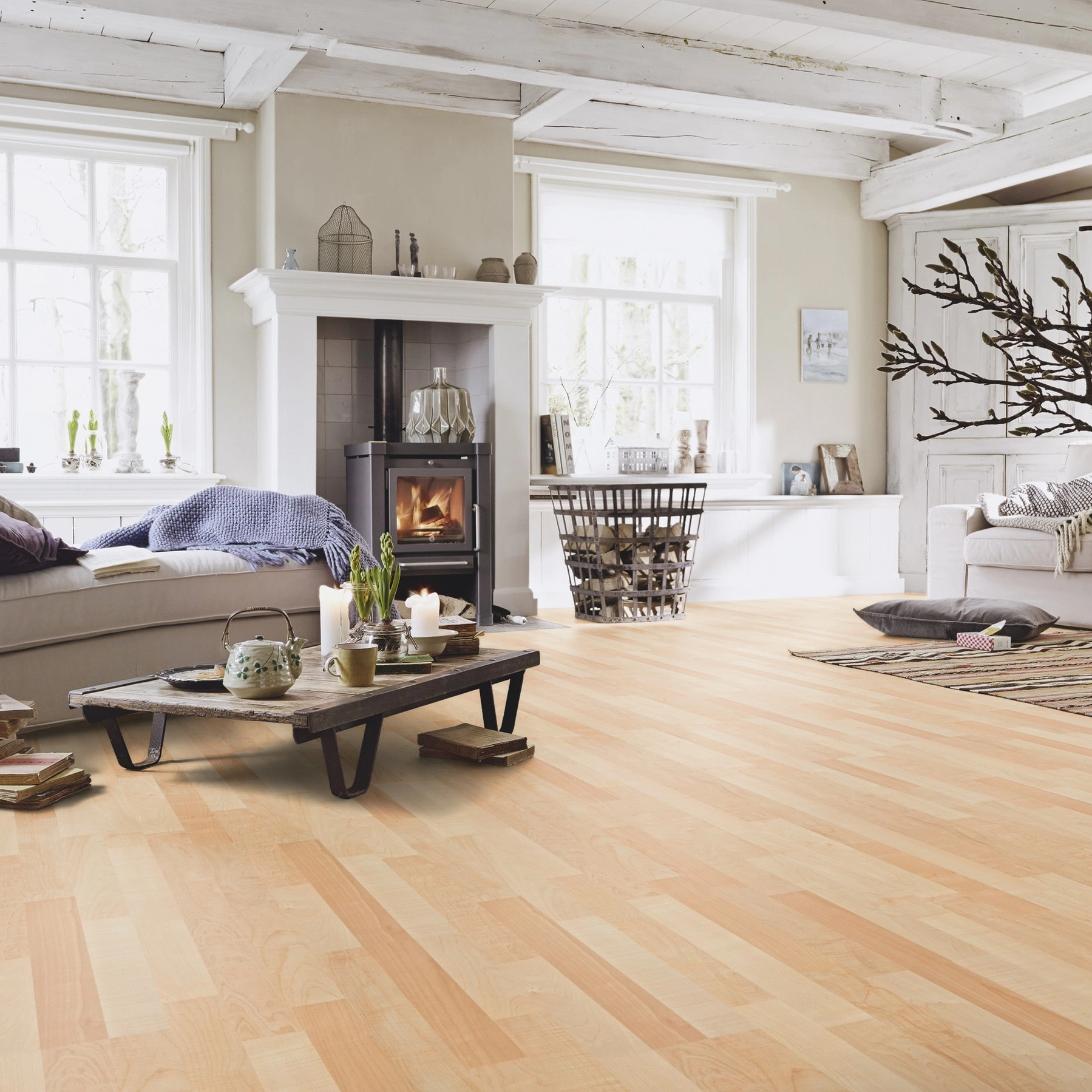 Milieubild Wohnzimmer im Landhaus-Stil - MEISTER Laminat LC 55 S Ahorn Milieubild Wohnzimmer im Landhaus-Stil - MEISTER 600013-1288198-00202