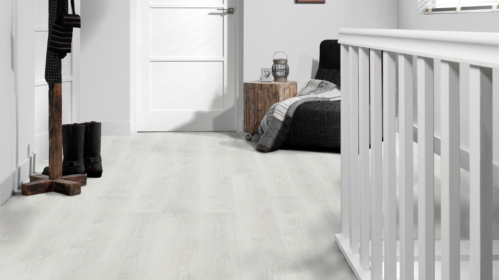 Milieubild Flur mit Treppenlauf - Forbo Flooring 217621