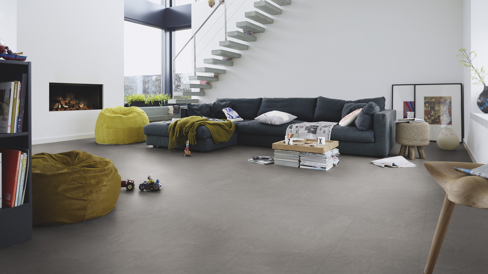 Milieubild Modernes Wohnzimmer mit Kamin - MEISTER 600003-0857398-06136