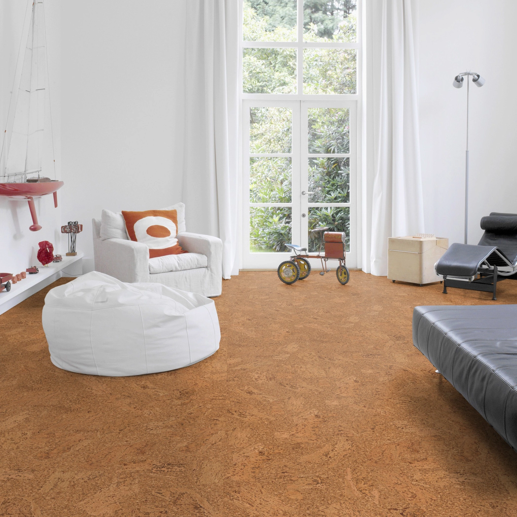 Milieubild Altbau-Wohnzimmer mit Kamin - Wicanders Wise HDF Klick-Korkboden cork Essence Originals Accent Milieubild Altbau-Wohnzimmer mit Kamin - Wicanders Wise 80002243