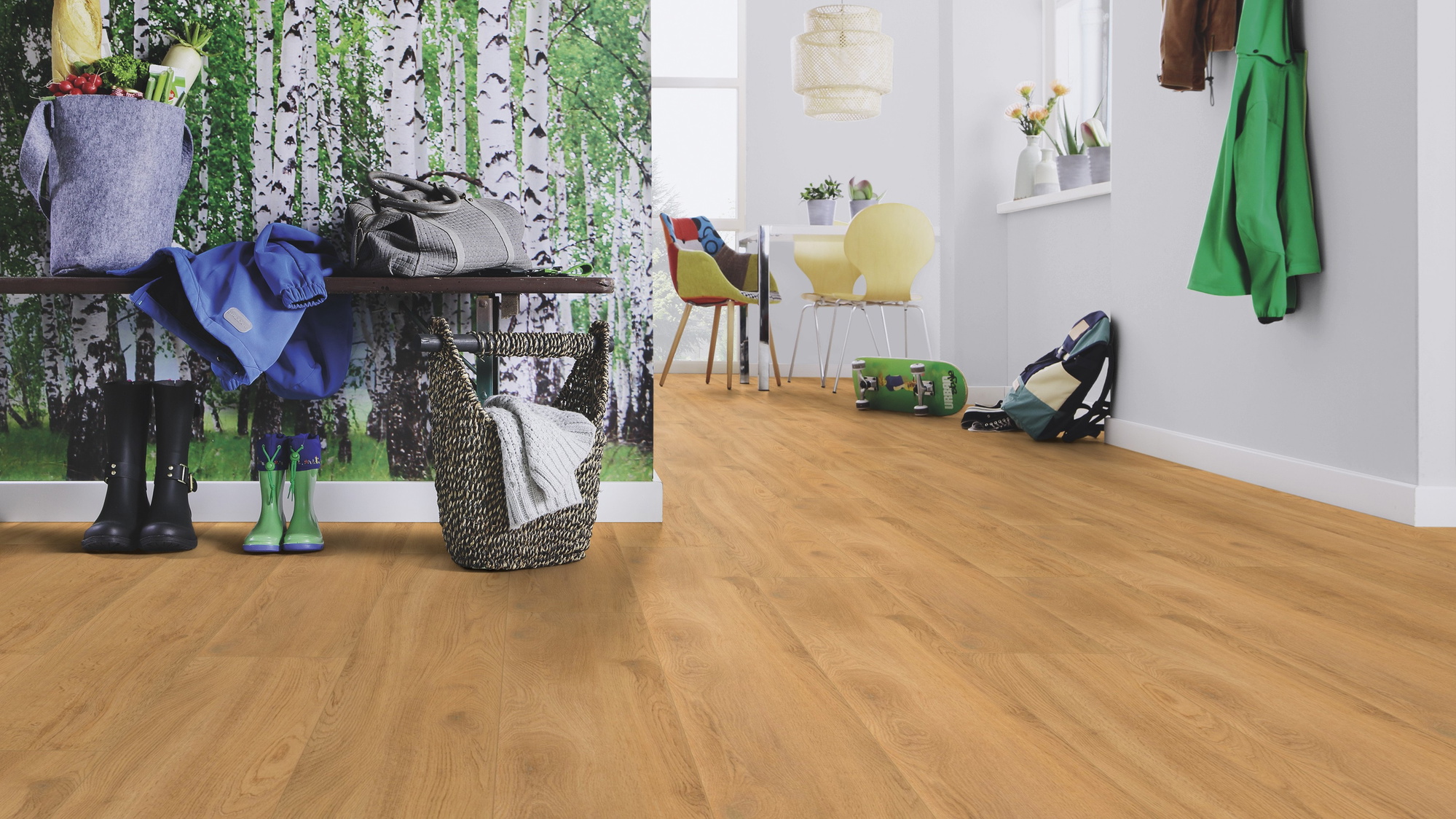 Milieubild Esszimmer mit Flur und Sitzbank - wineo PL270R