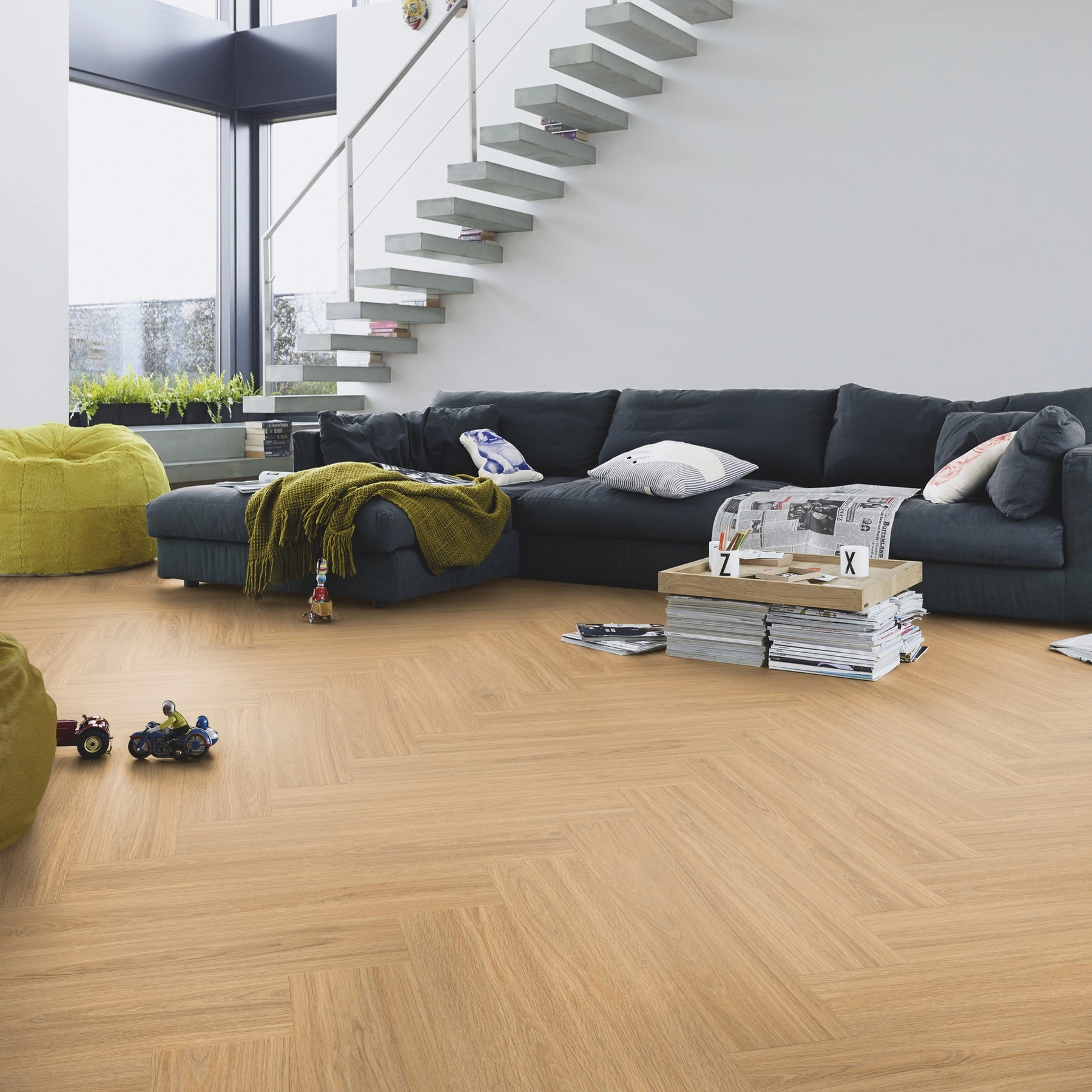 Milieubild Modernes Wohnzimmer mit Kamin - MEISTER Laminat LS 350 Princess Oak sand Milieubild Modernes Wohnzimmer mit Kamin - MEISTER 600001-0840168-06895