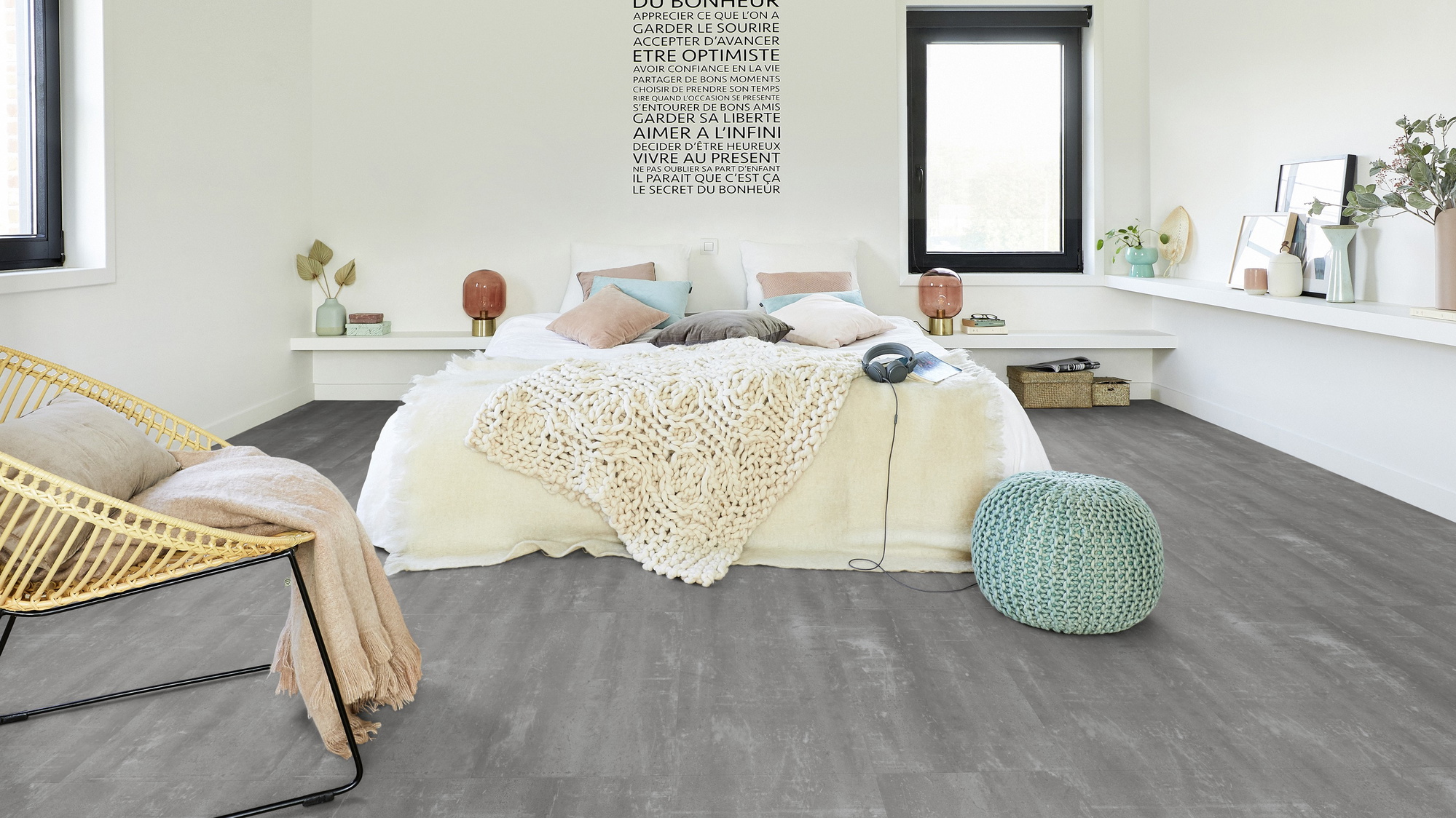 Milieubild Modernes Schlafzimmer - Bett mit Stuhl - Tarkett 260056010